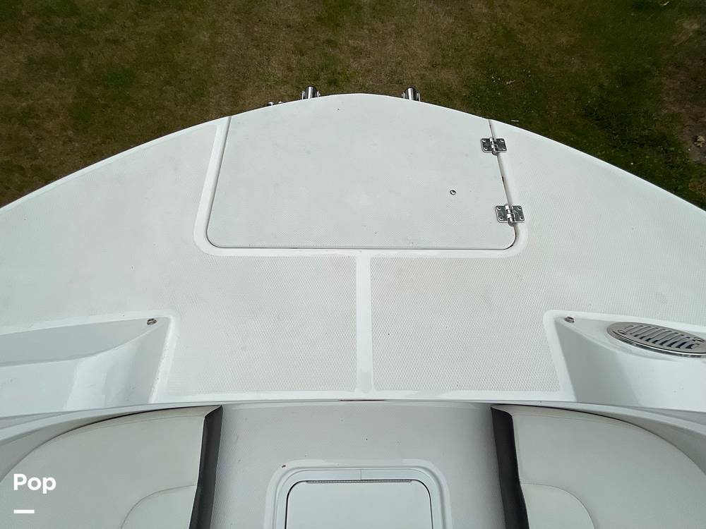 Slide: The Image of Hurricane Sundeck Sport 205 2022 - 12637567