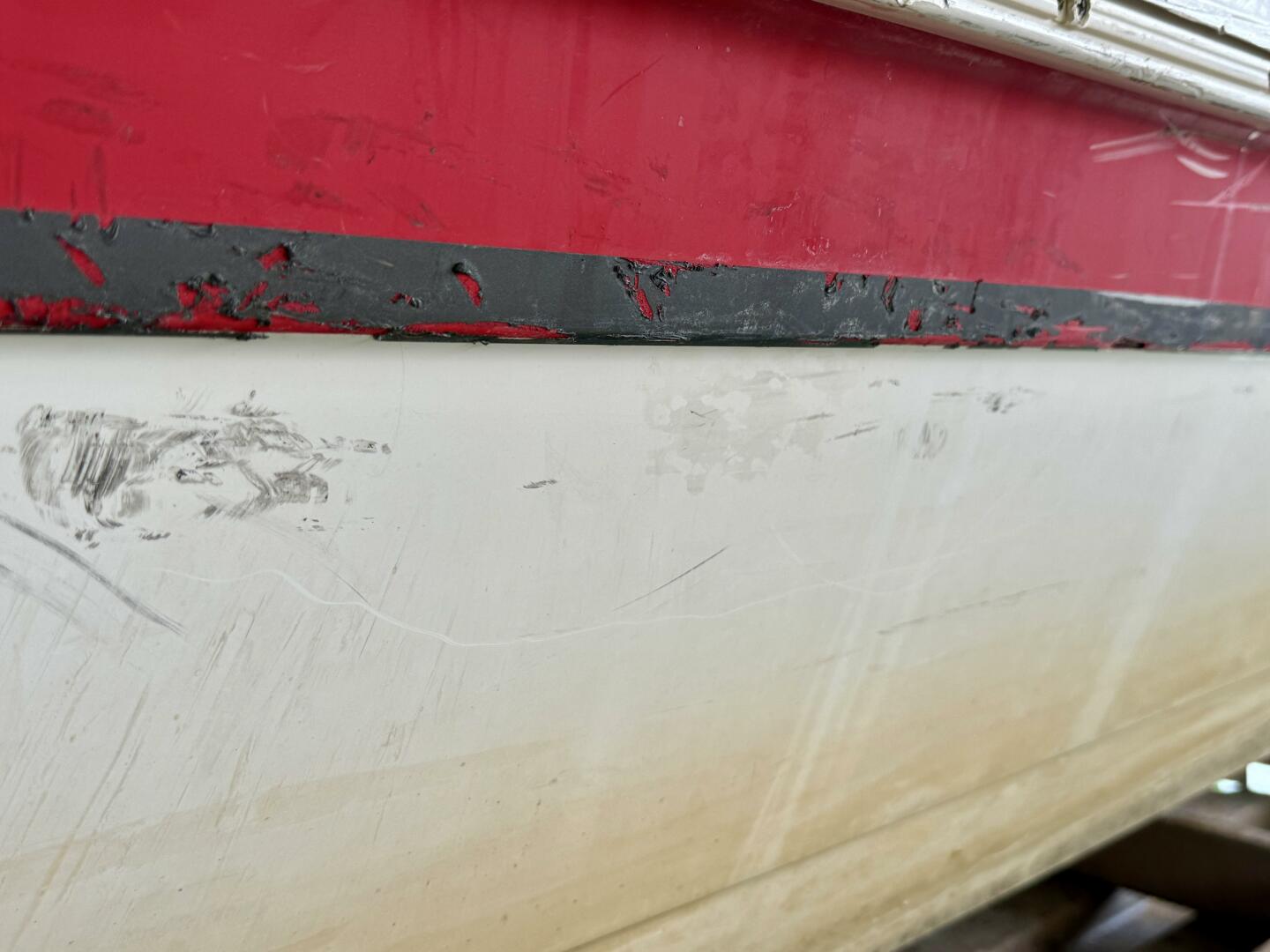 Slide: The Image of Hurricane Sun Deck Sport Series 201 OB 2019 - 4656827