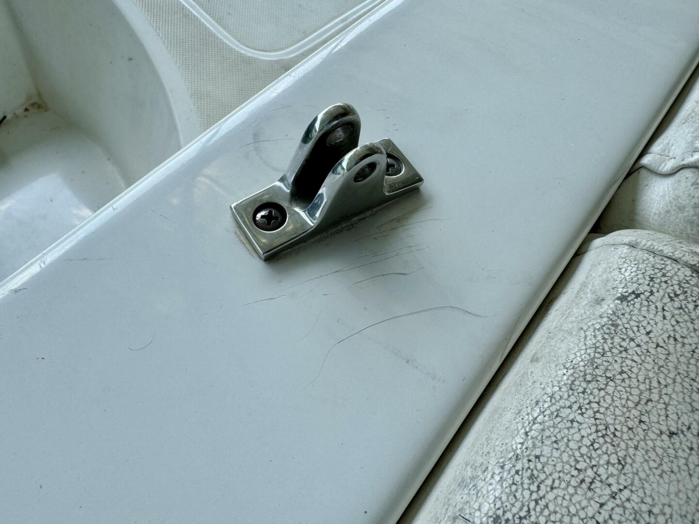 Slide: The Image of Hurricane Sun Deck Sport Series 201 OB 2019 - 4656870