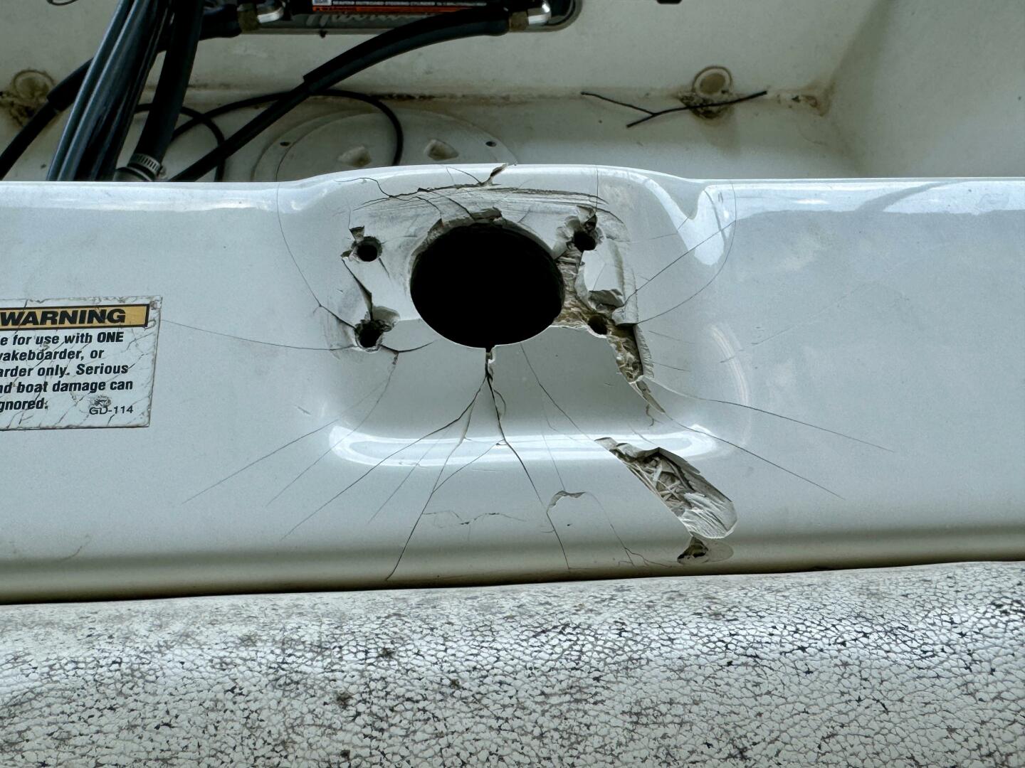 Slide: The Image of Hurricane Sun Deck Sport Series 201 OB 2019 - 4656886