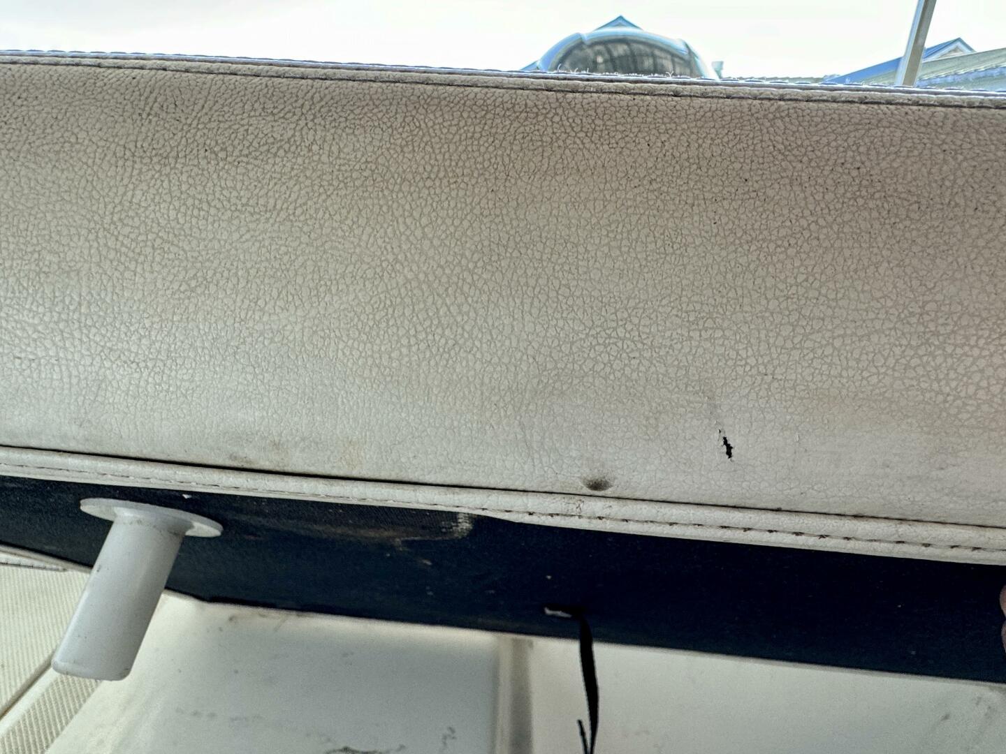 Slide: The Image of Hurricane Sun Deck Sport Series 201 OB 2019 - 4656889