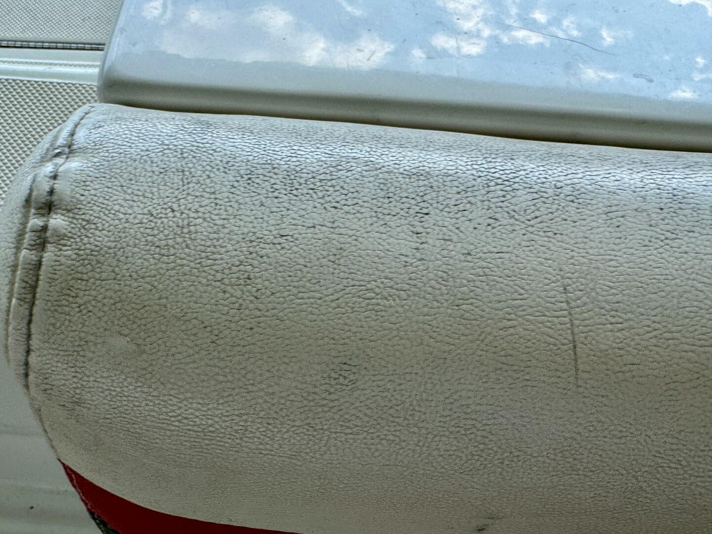 Slide: The Image of Hurricane Sun Deck Sport Series 201 OB 2019 - 4656904