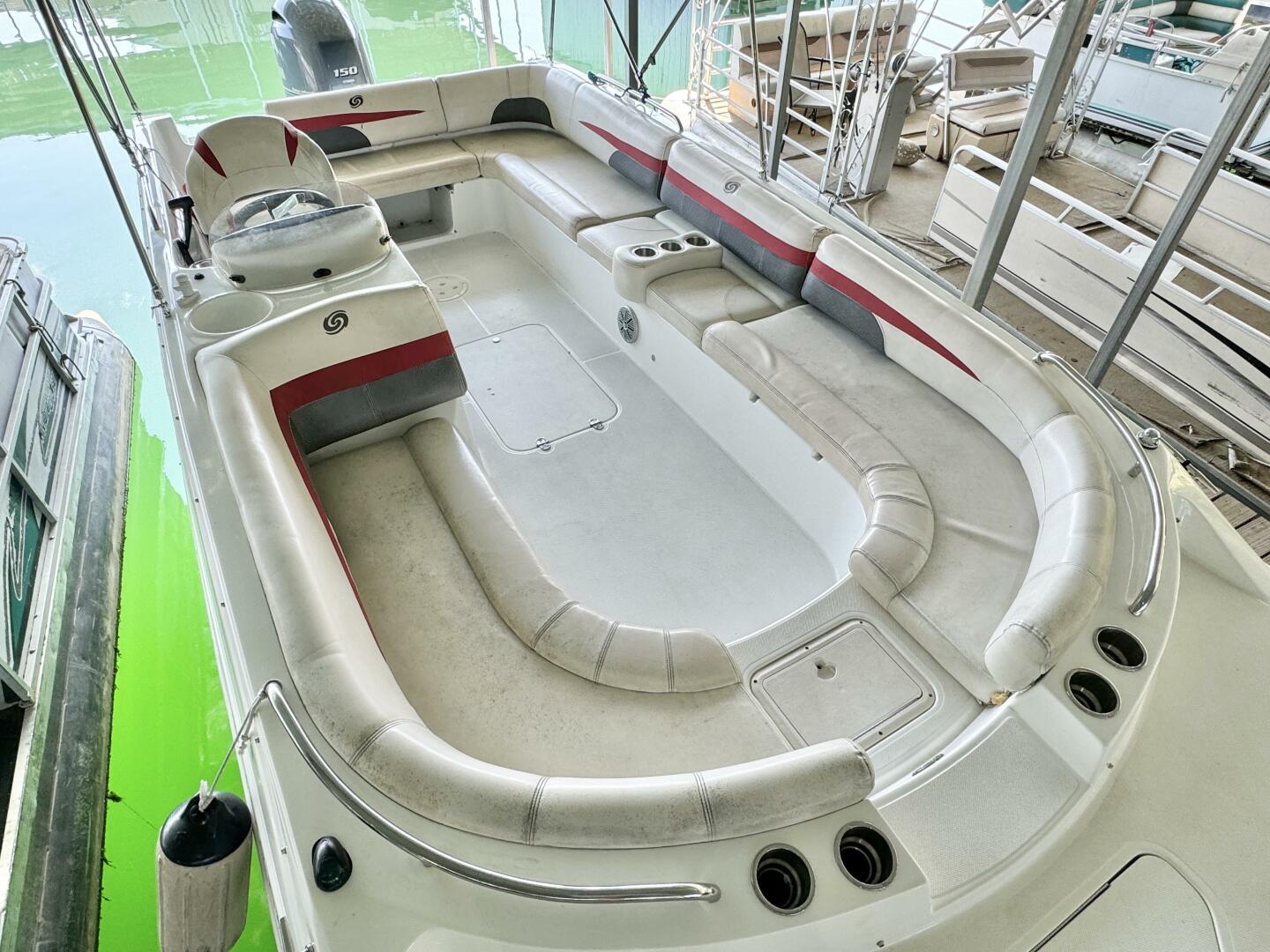 Slide: The Image of Hurricane Sun Deck Sport Series 201 OB 2019 - 4656739