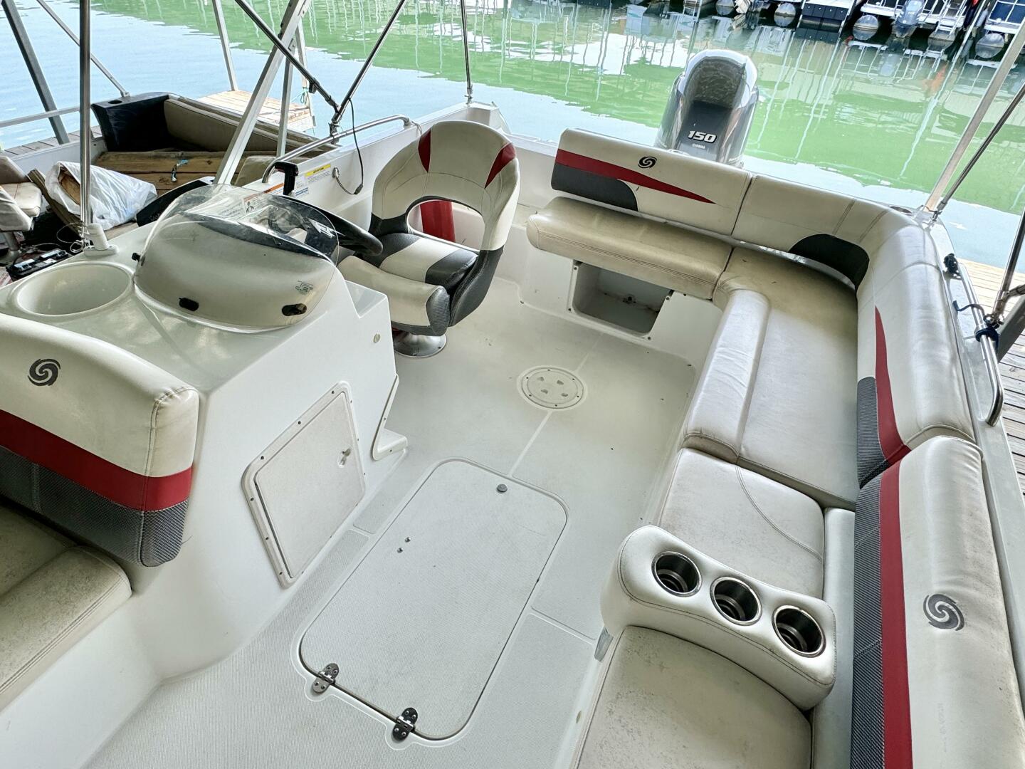 Slide: The Image of Hurricane Sun Deck Sport Series 201 OB 2019 - 4656741