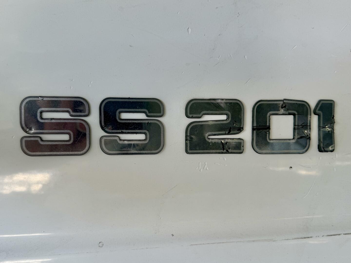 Slide: The Image of Hurricane Sun Deck Sport Series 201 OB 2019 - 4656977