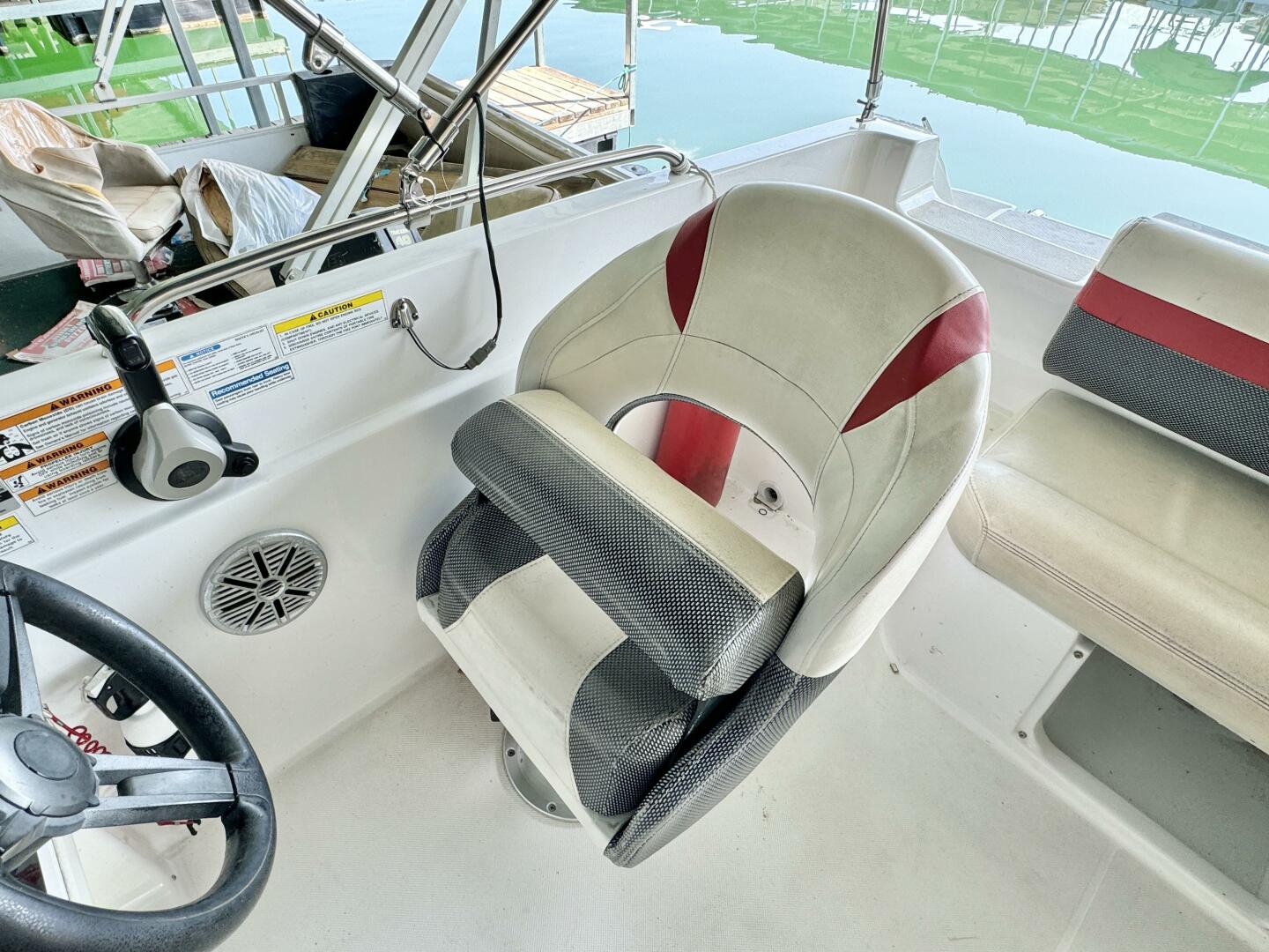 Slide: The Image of Hurricane Sun Deck Sport Series 201 OB 2019 - 4656745