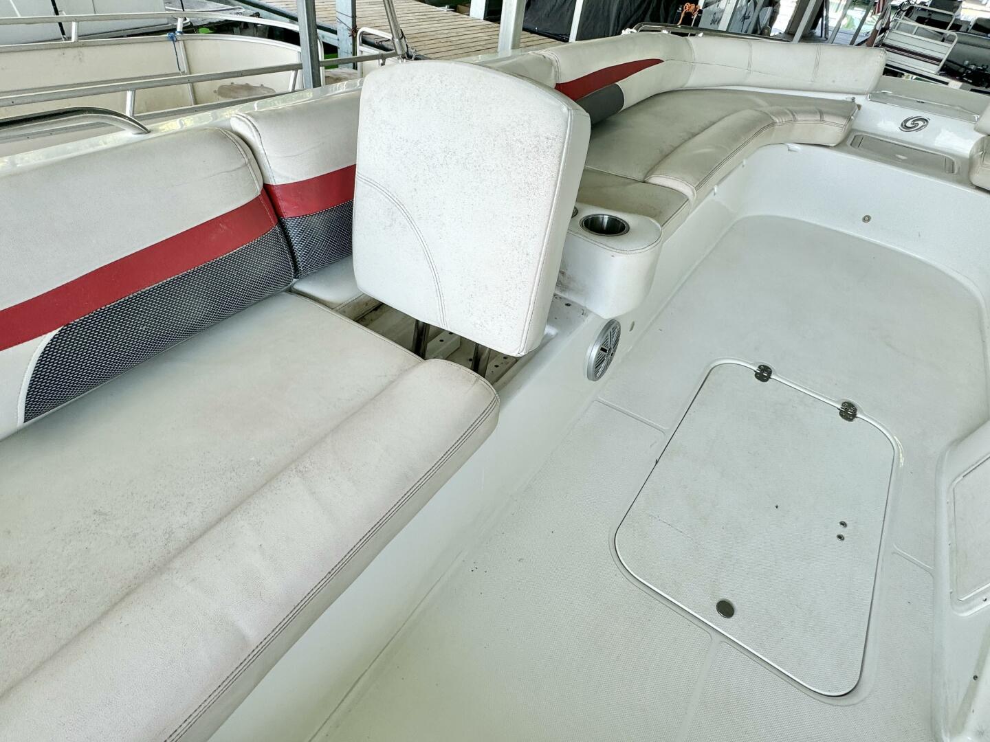 Slide: The Image of Hurricane Sun Deck Sport Series 201 OB 2019 - 4656756