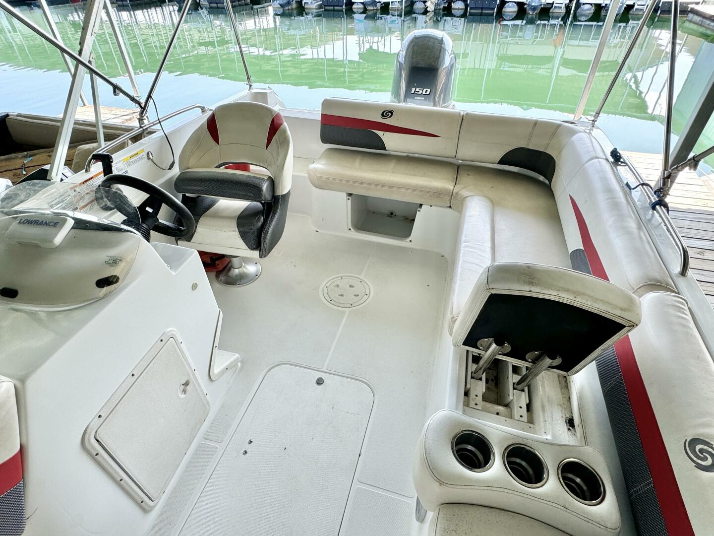 Slide: The Image of Hurricane Sun Deck Sport Series 201 OB 2019 - 4656758