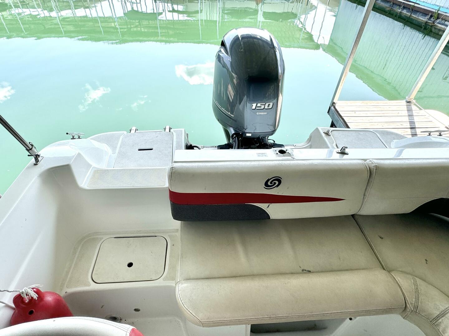 Slide: The Image of Hurricane Sun Deck Sport Series 201 OB 2019 - 4656759