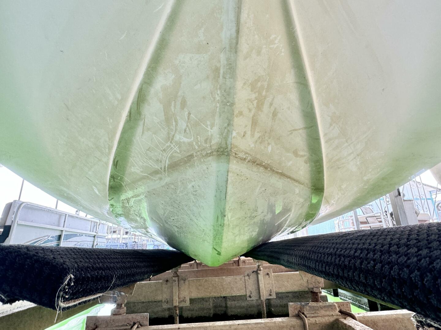 Slide: The Image of Hurricane Sun Deck Sport Series 201 OB 2019 - 4656765