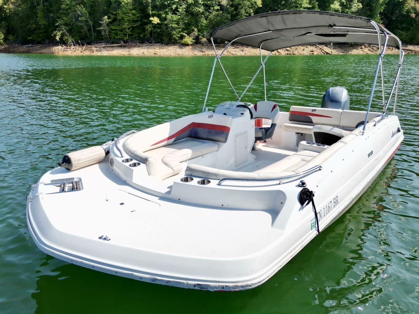 Slide: The Image of Hurricane Sun Deck Sport Series 201 OB 2019 - 4656725