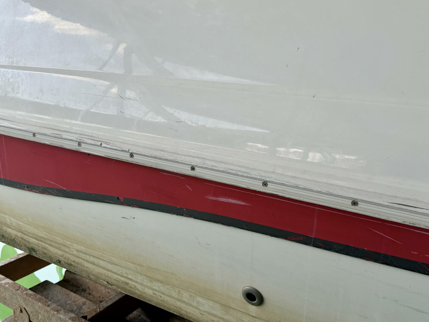 Slide: The Image of Hurricane Sun Deck Sport Series 201 OB 2019 - 4656793