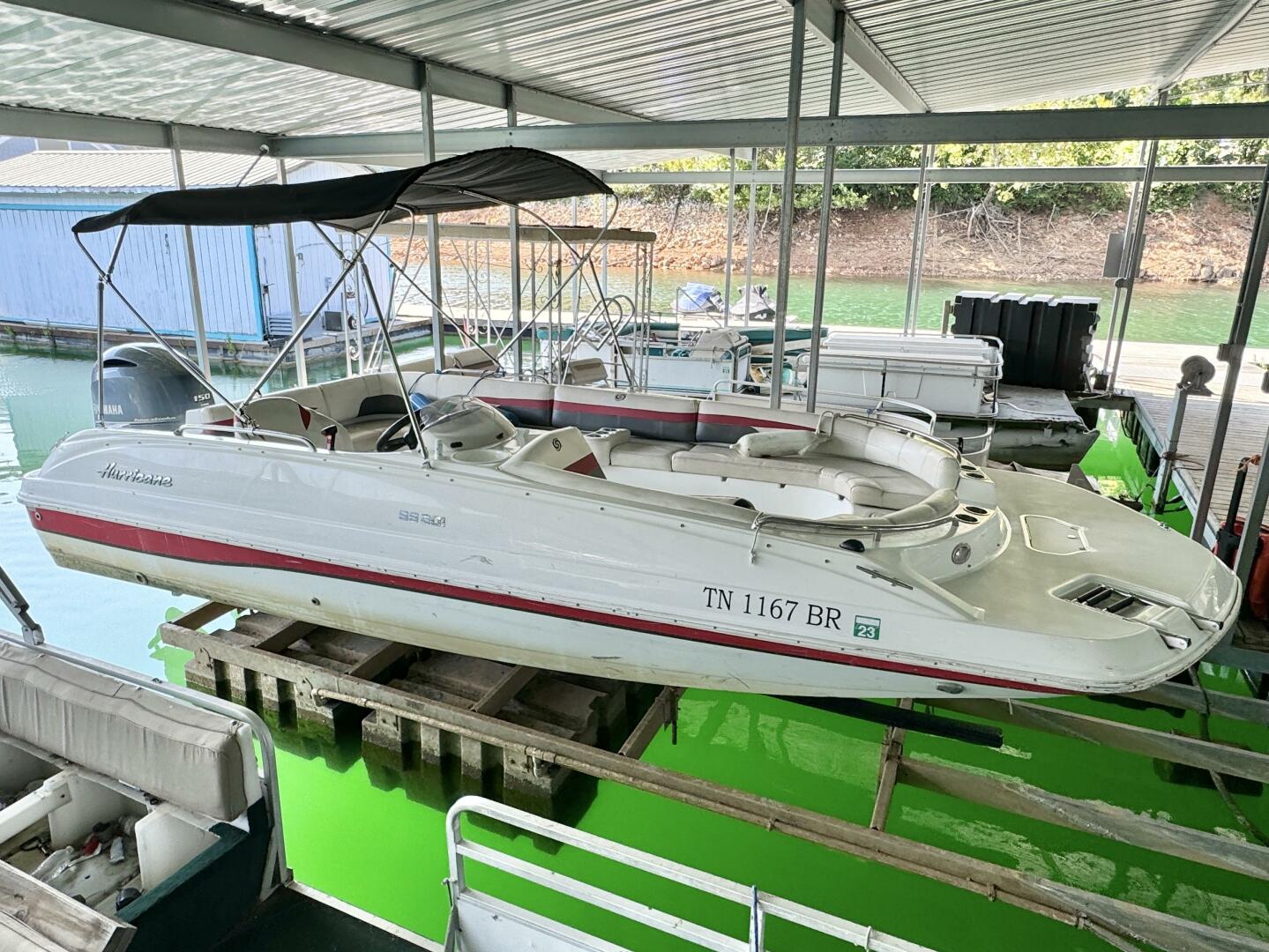 Slide: The Image of Hurricane Sun Deck Sport Series 201 OB 2019 - 4656728