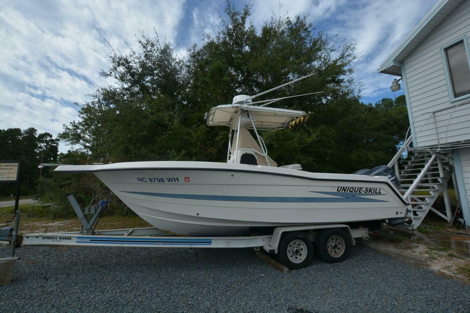 Hydra-Sports 24 1999 for Sale | MarineSource