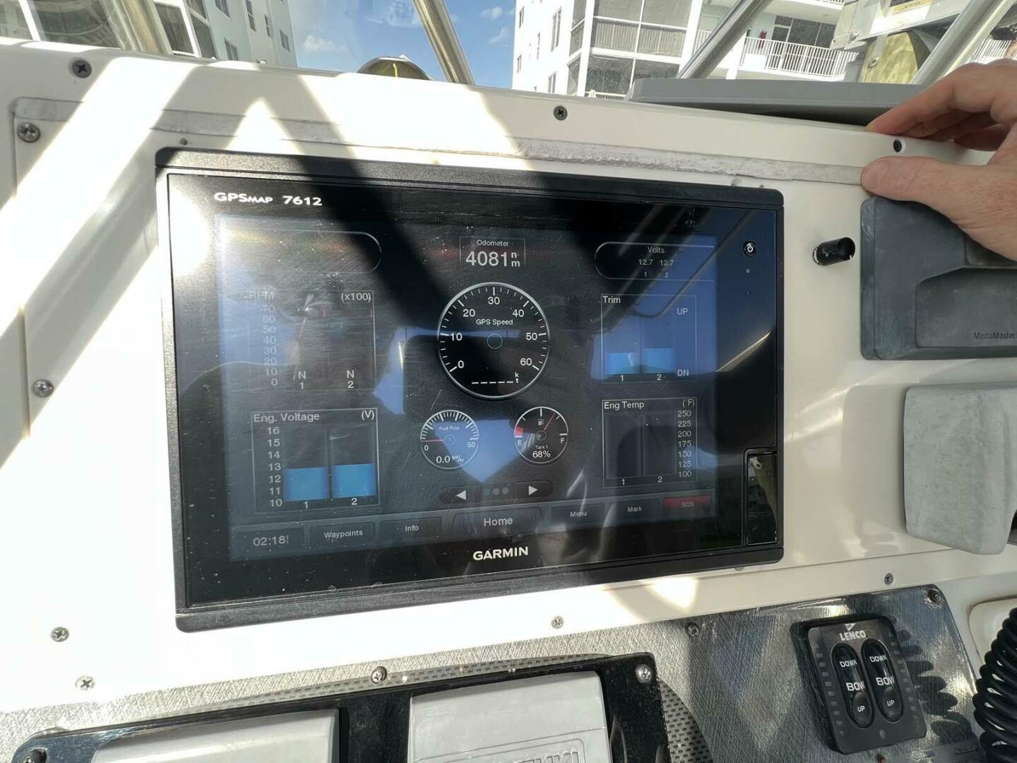 Slide: The Image of Hydra-Sports 2400 CC Vector 2004 - 4155958