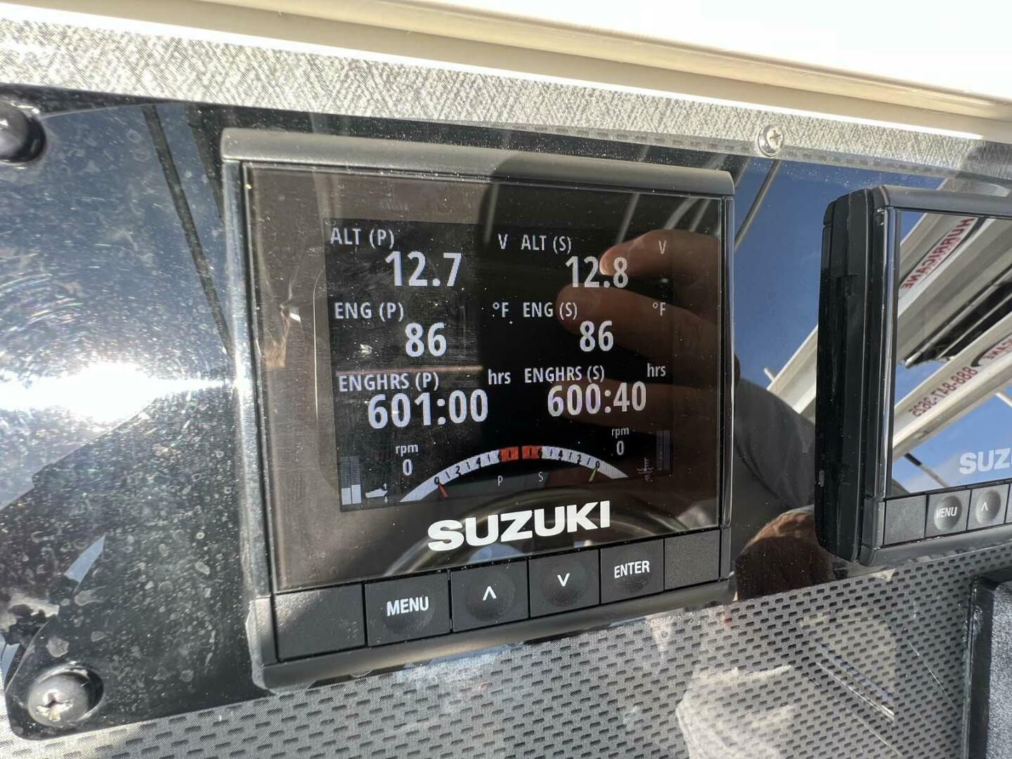 Slide: The Image of Hydra-Sports 2400 CC Vector 2004 - 4155959