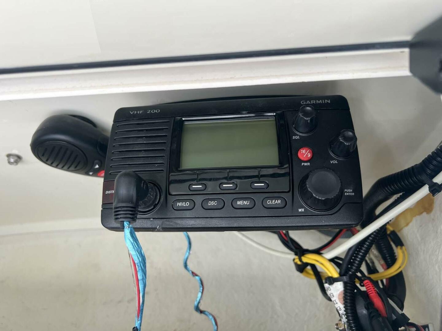 Slide: The Image of Hydra-Sports 2400 CC Vector 2004 - 4155961