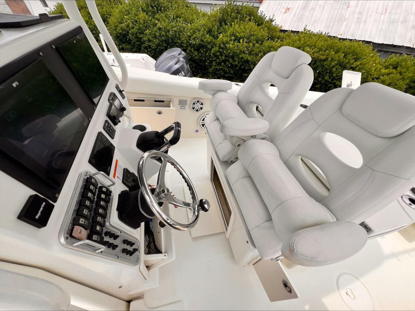 Slide: The Image of Hydra-Sports 3000 CC 2012 - 5397741