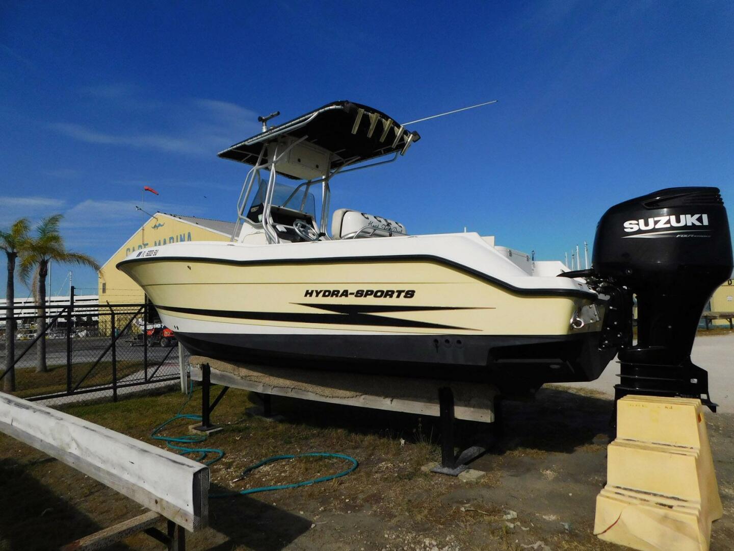 Slide: The Image of Hydra-Sports Vector 2400 CC 2004 - 4871302