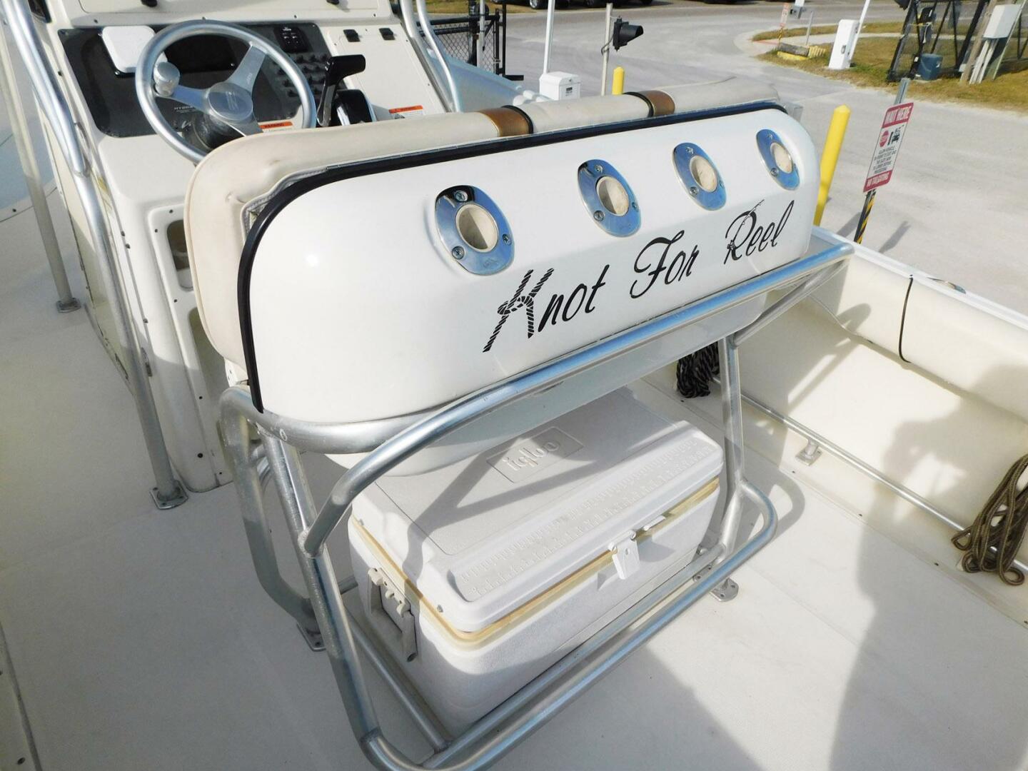 Slide: The Image of Hydra-Sports Vector 2400 CC 2004 - 4871310