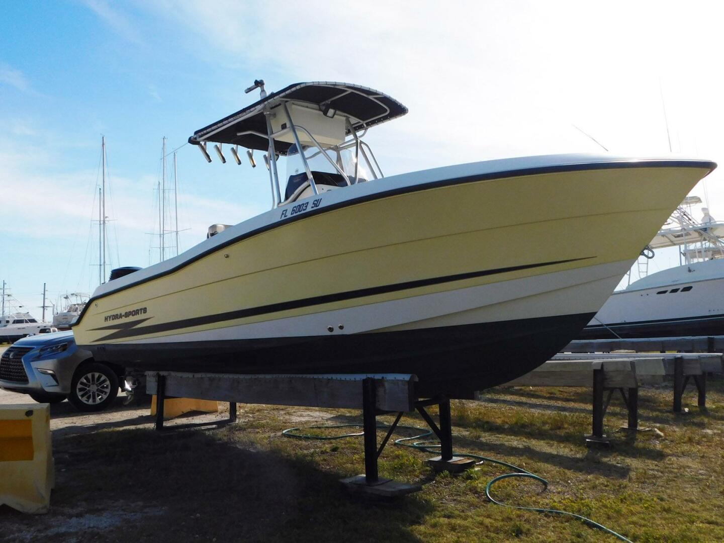 Slide: The Image of Hydra-Sports Vector 2400 CC 2004 - 4871321