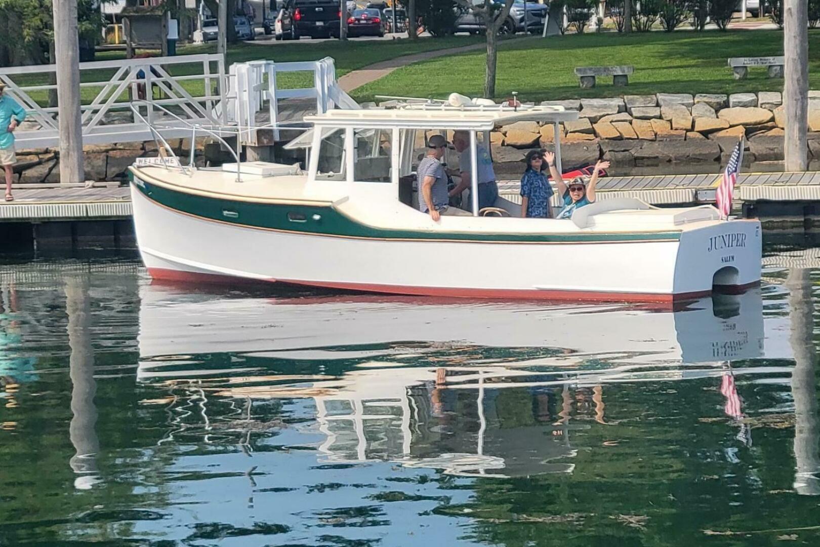 Slide: The Image of Hylan "Bowler" Pocket Cruiser 2024 - 5146827