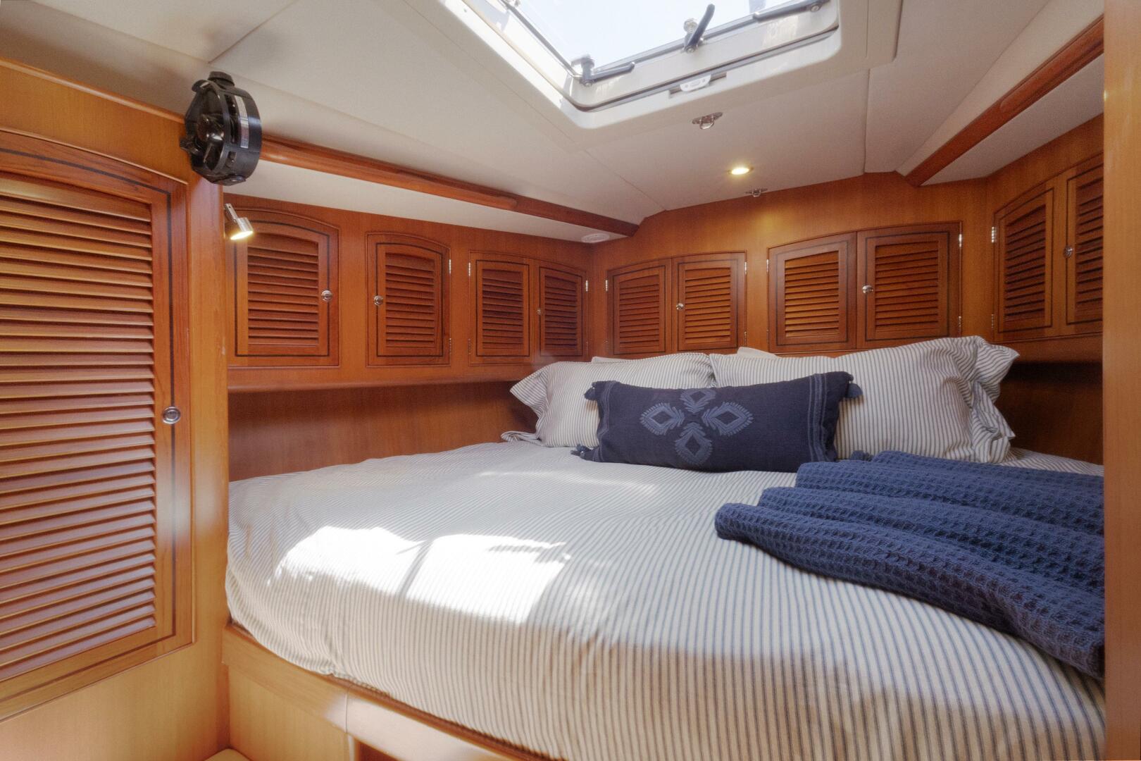 Slide: The Image of Hylas 54 2009 - 5231774