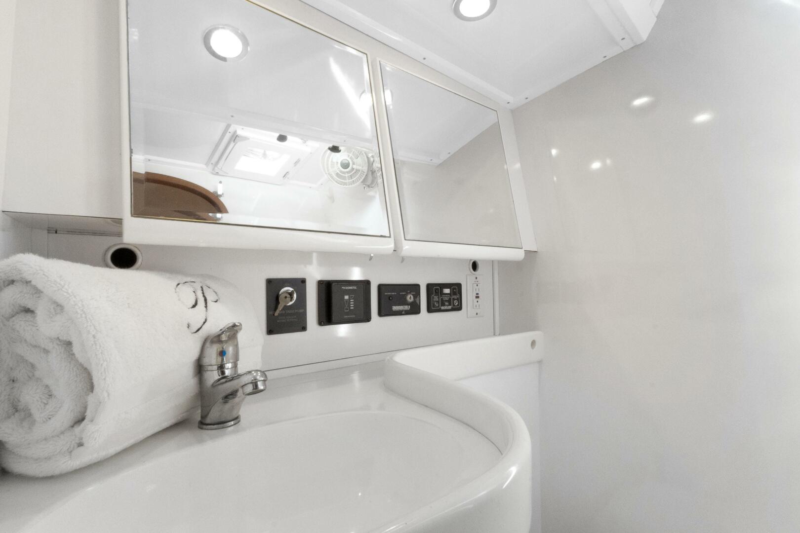 Slide: The Image of Hylas 54 2009 - 5231779