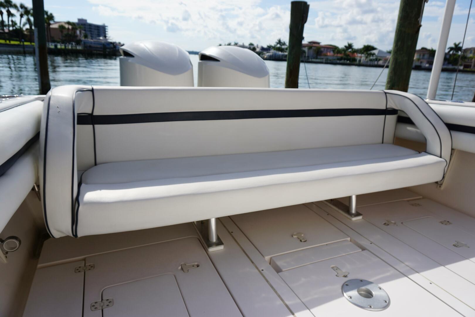 Slide: The Image of 2008 Intrepid 323 - 4506180