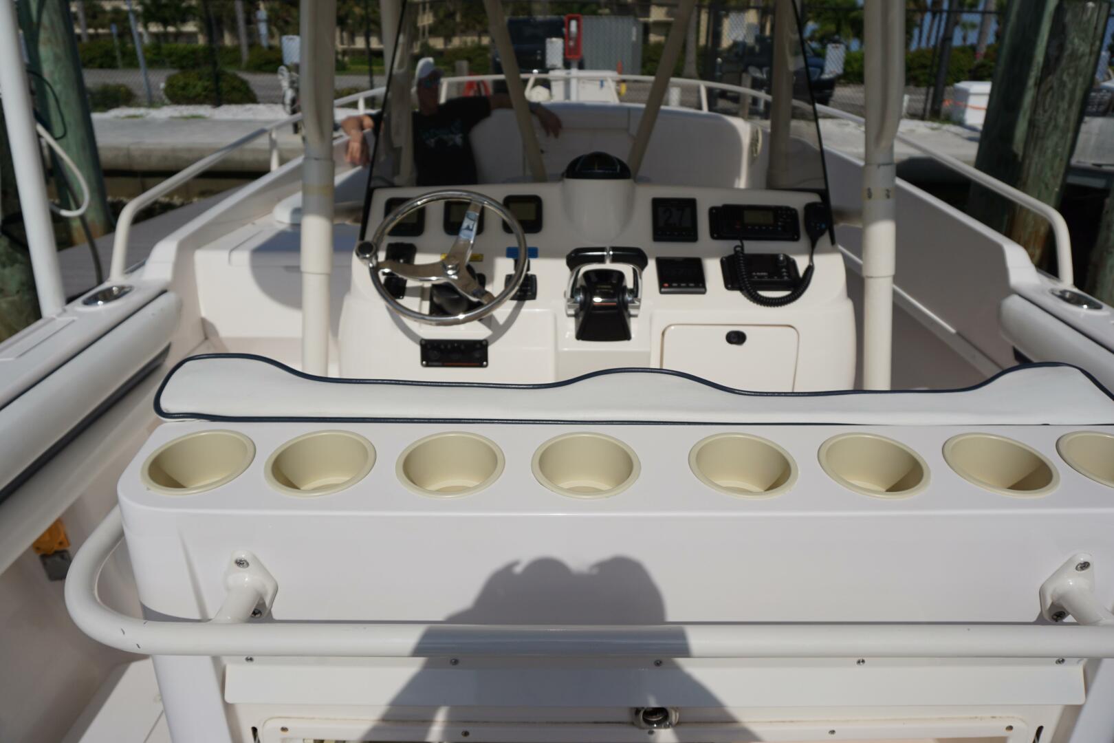 Slide: The Image of 2008 Intrepid 323 - 4506181