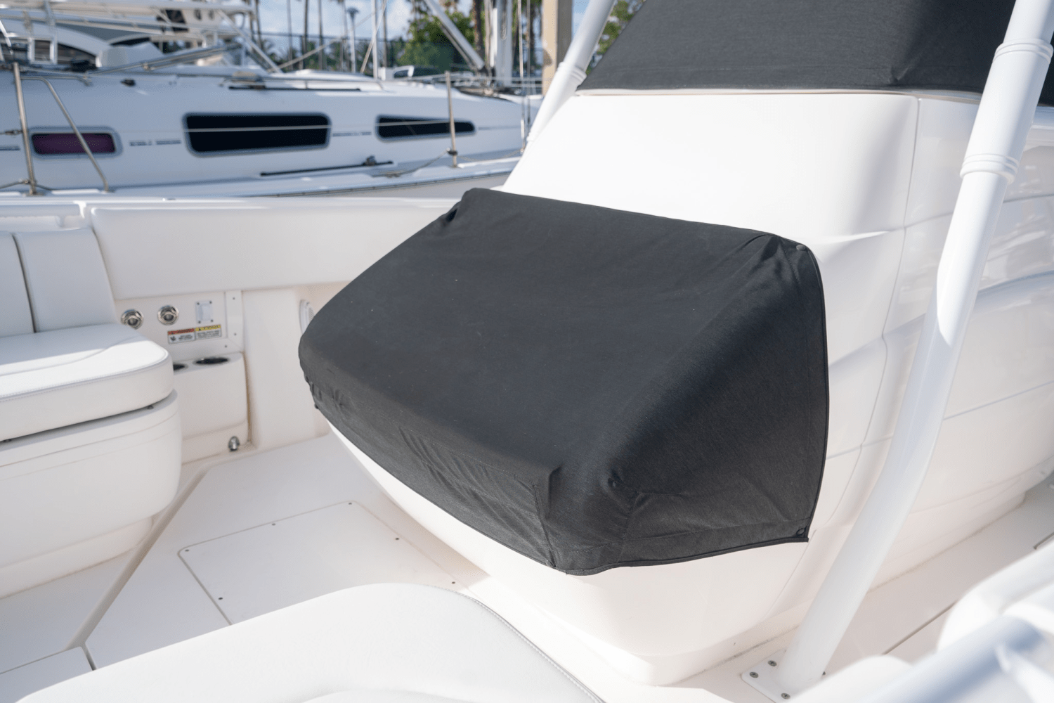 Slide: The Image of Intrepid 327 CC INFUSED 2015 - 12