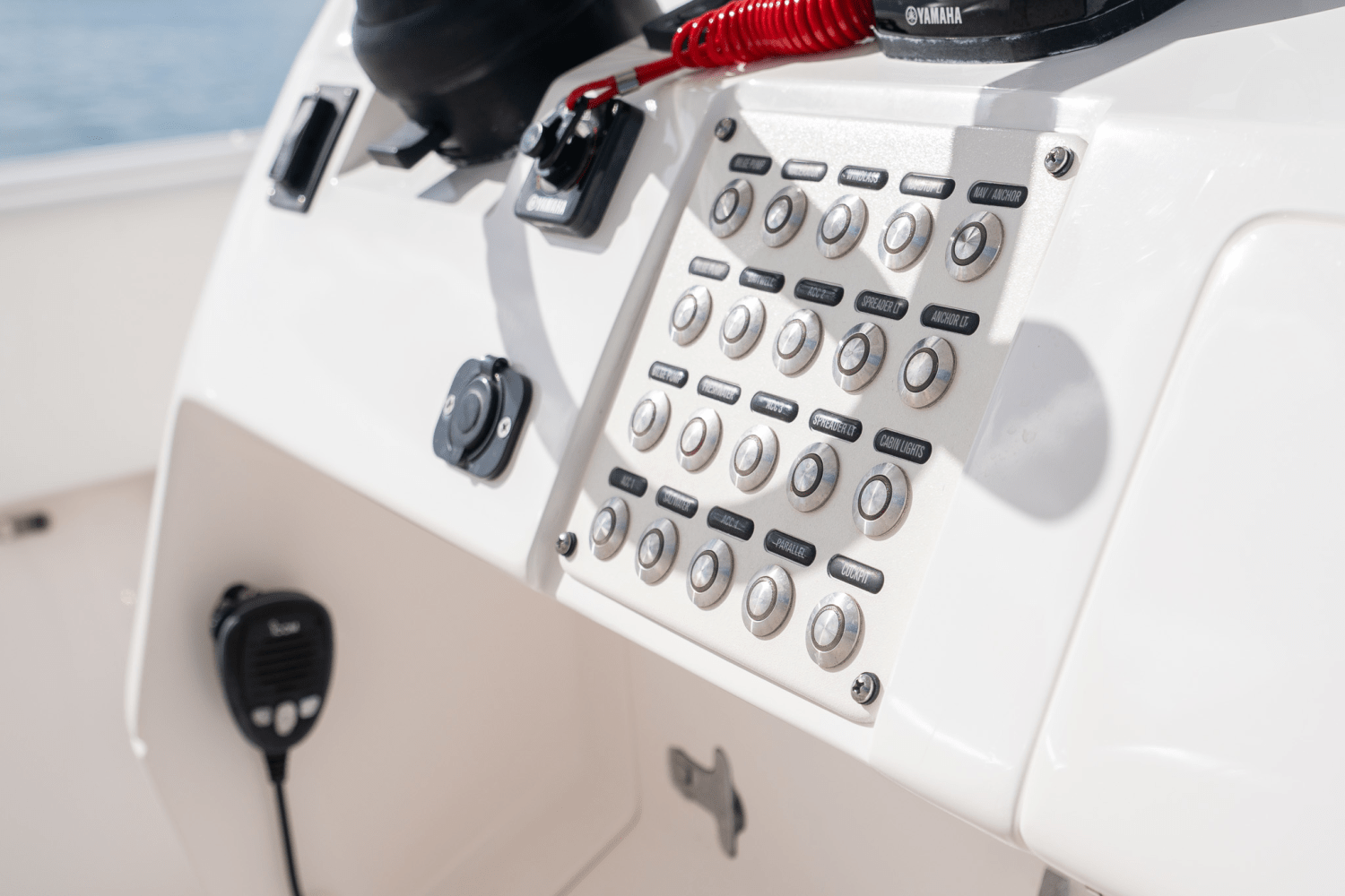 Slide: The Image of Intrepid 327 CC INFUSED 2015 - 17