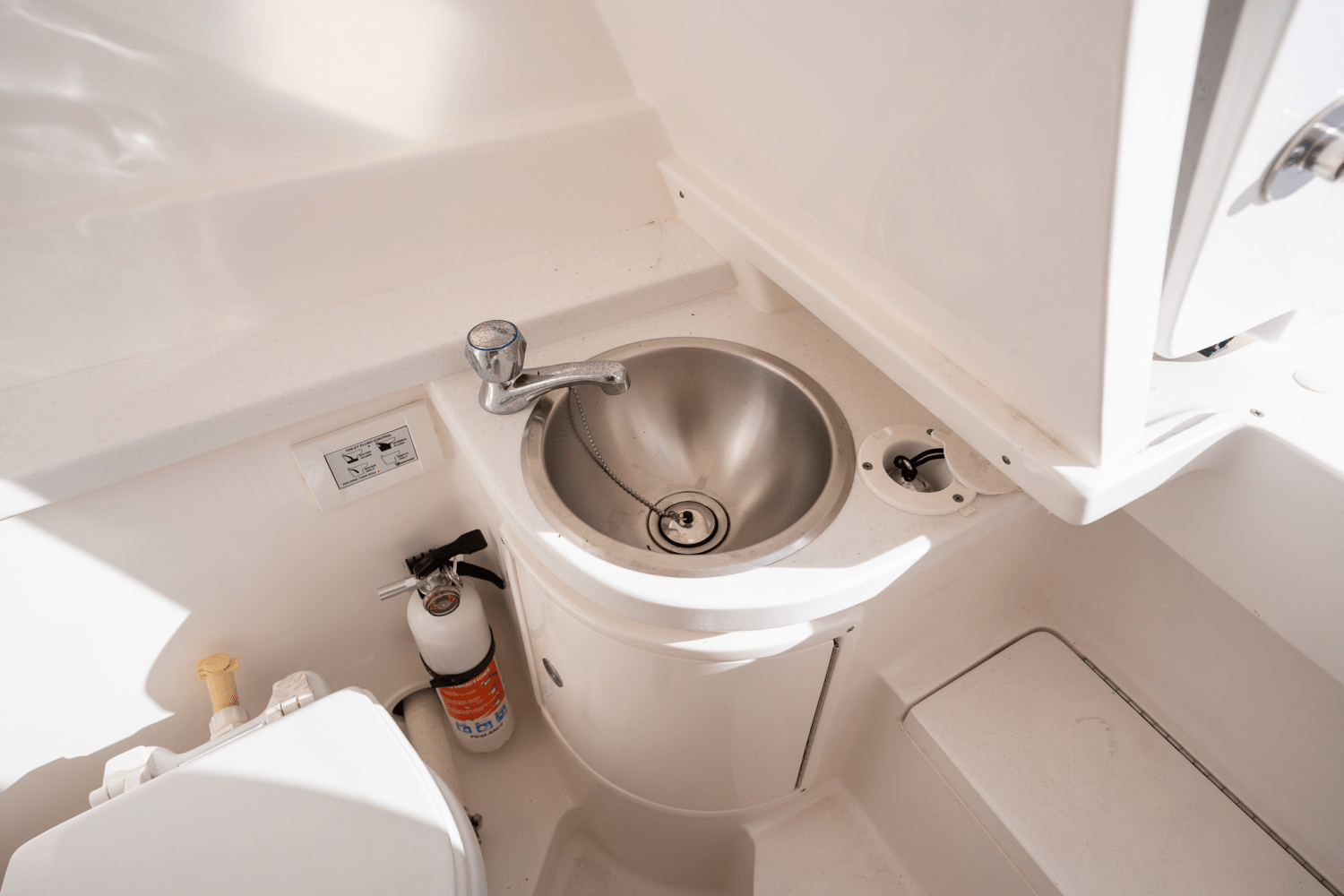 Slide: The Image of Intrepid 327 CC INFUSED 2015 - 20