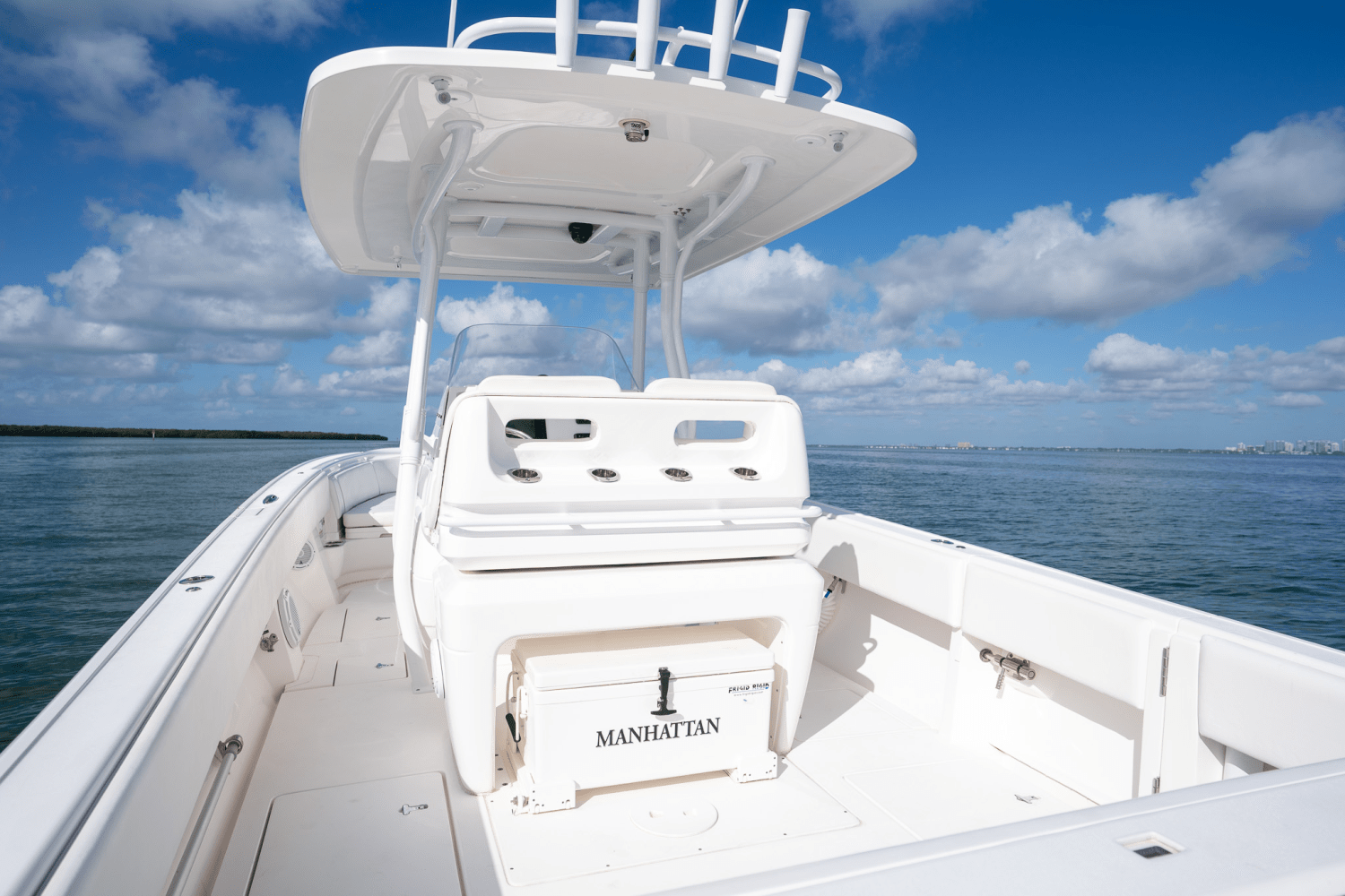 Slide: The Image of Intrepid 327 CC INFUSED 2015 - 30