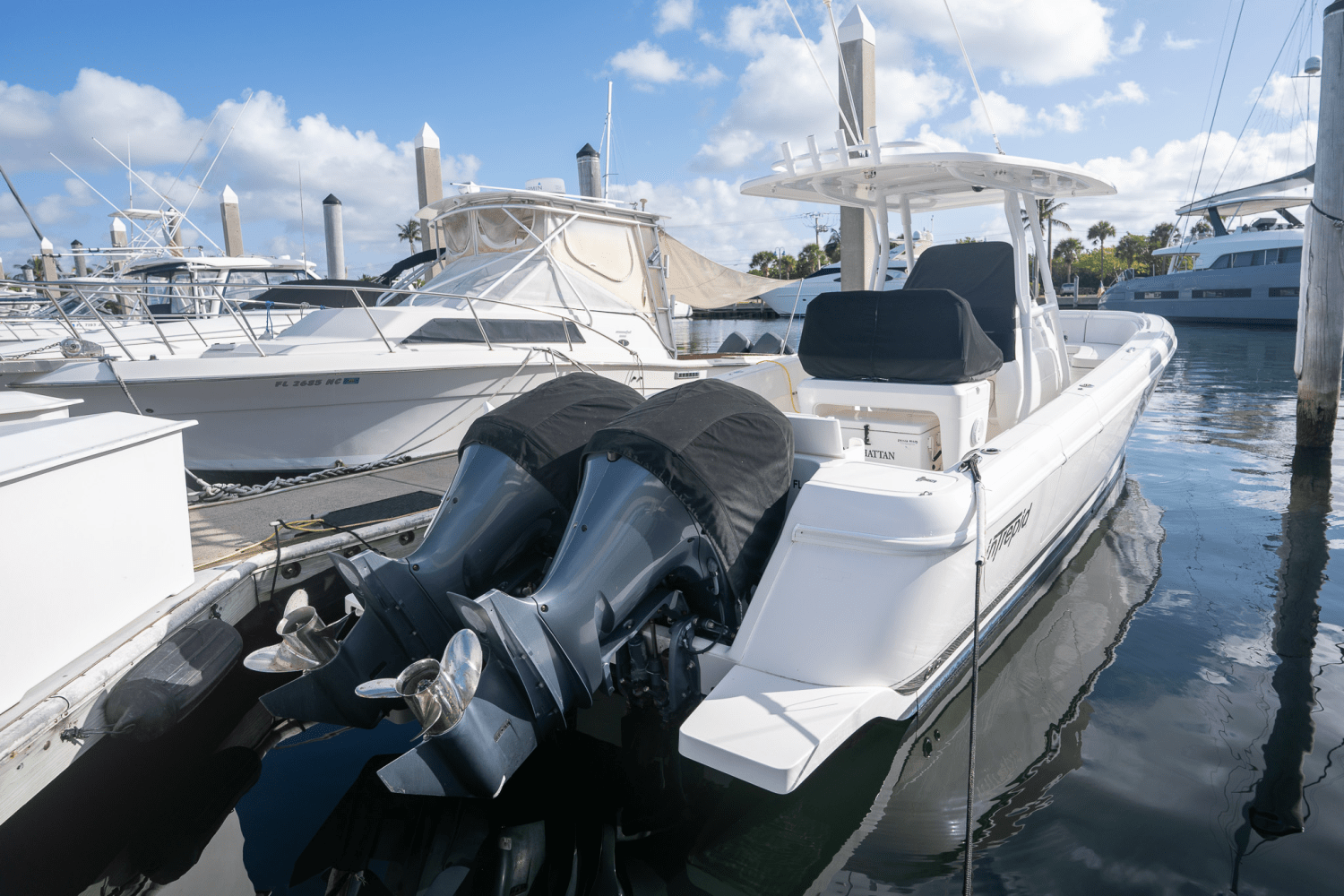 Slide: The Image of Intrepid 327 CC INFUSED 2015 - 9