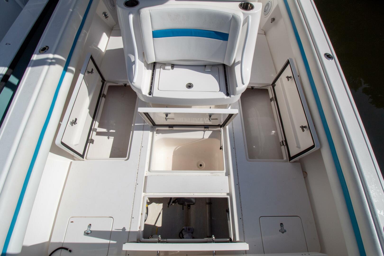 Slide: The Image of Intrepid 327 Center Console 2015 - 4796904