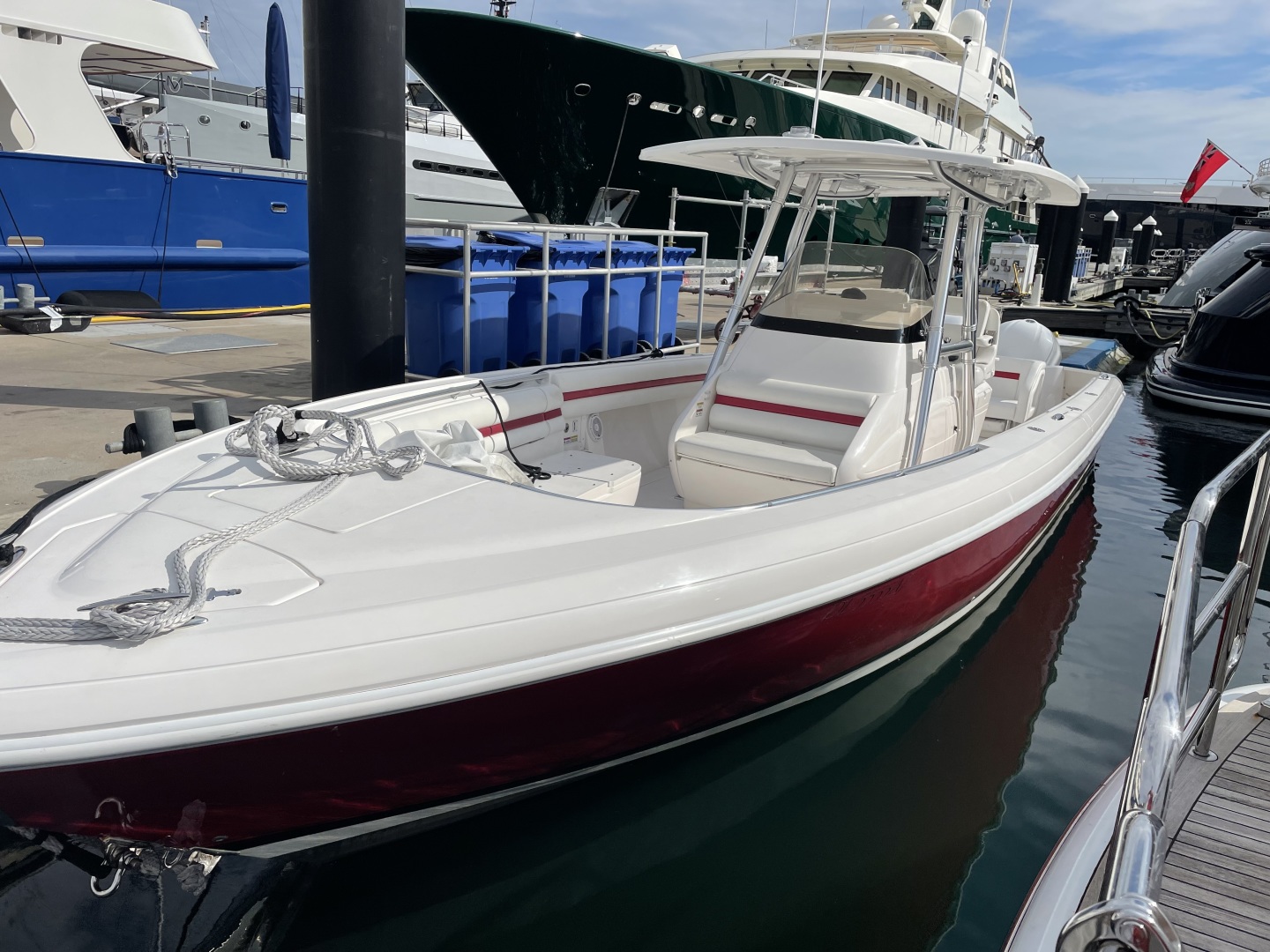Slide: The Image of Intrepid 327 Center Console 2020 - 3212458