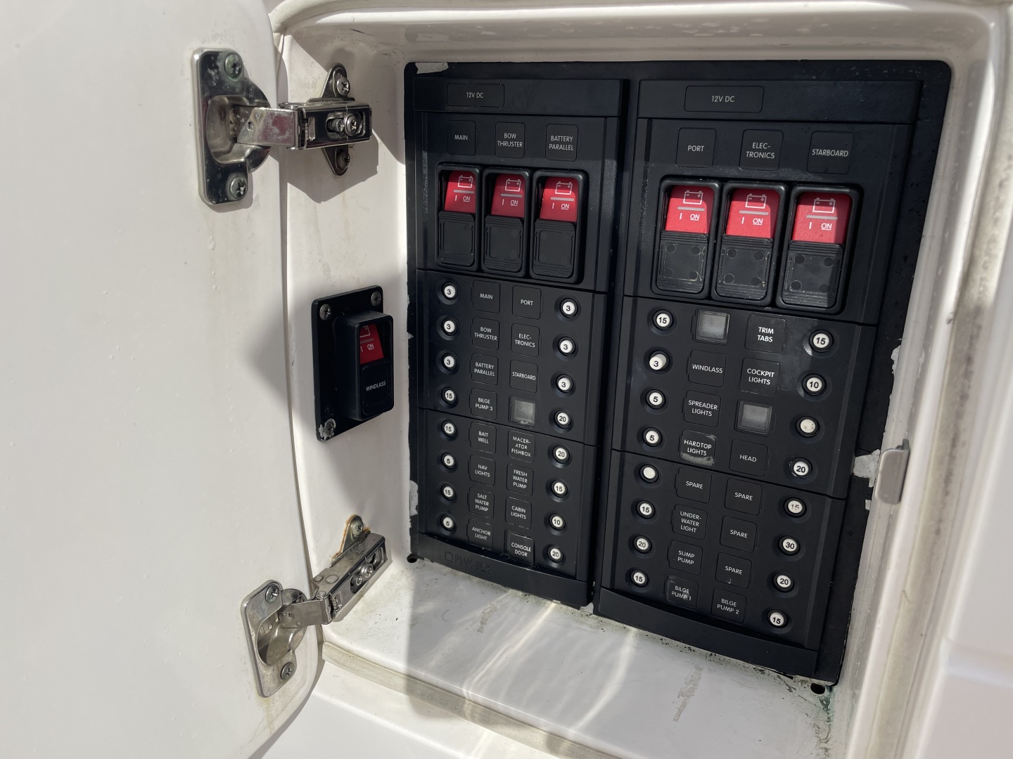 Slide: The Image of Intrepid 327 Center Console 2020 - 3212437