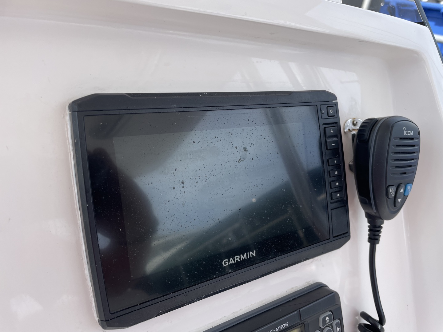 Slide: The Image of Intrepid 327 Center Console 2020 - 3212466