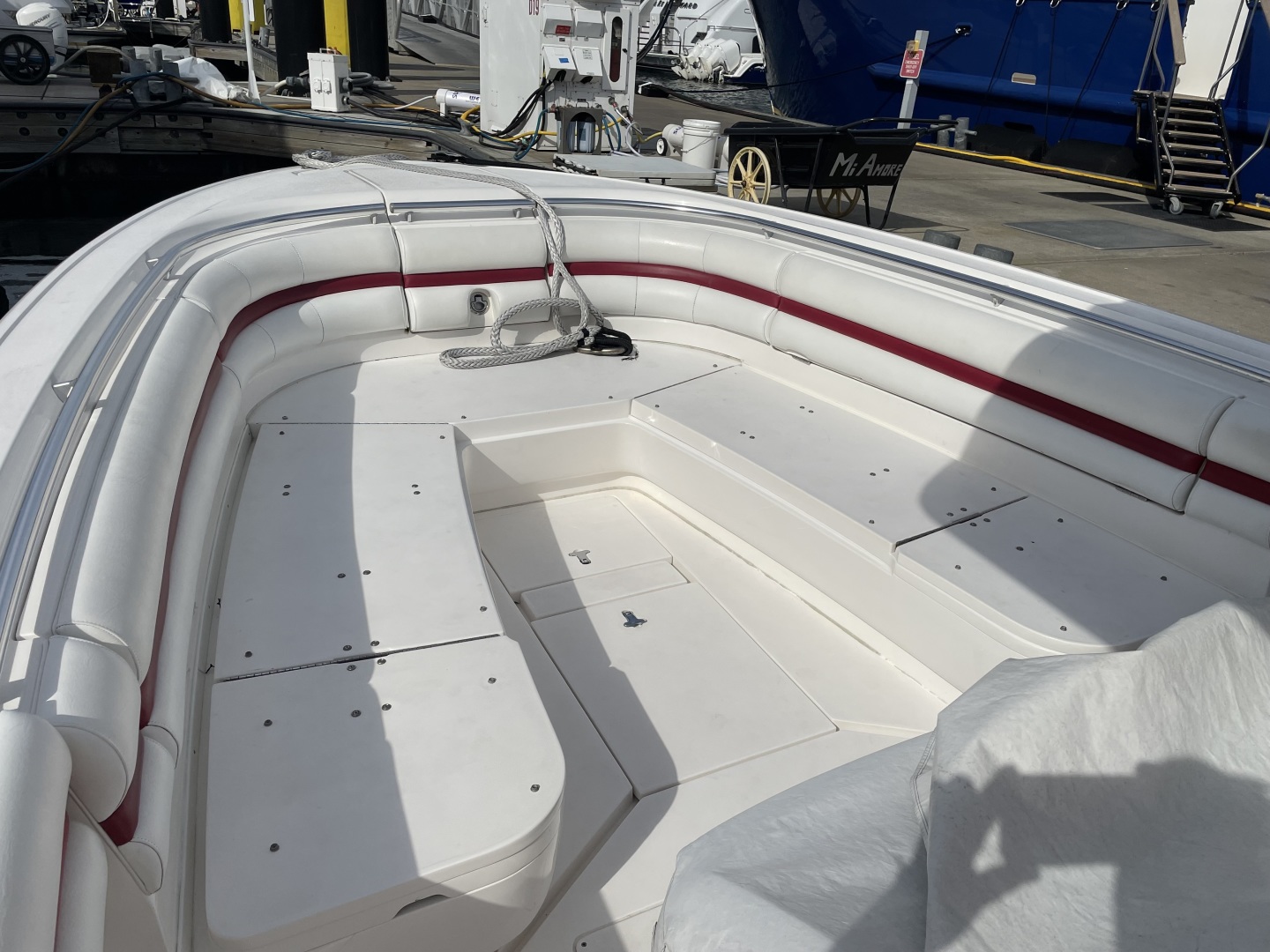 Slide: The Image of Intrepid 327 Center Console 2020 - 3212499