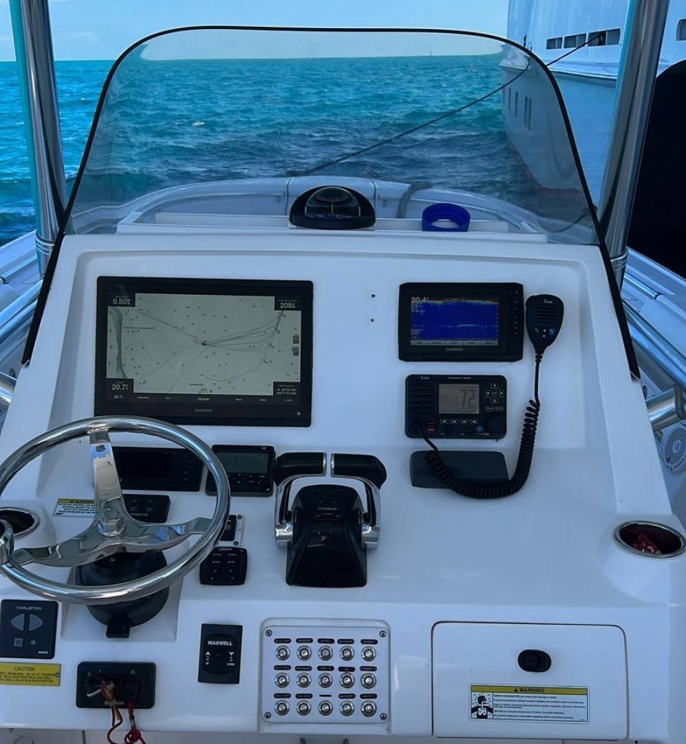 Slide: The Image of Intrepid 327 Center Console 2020 - 3212430