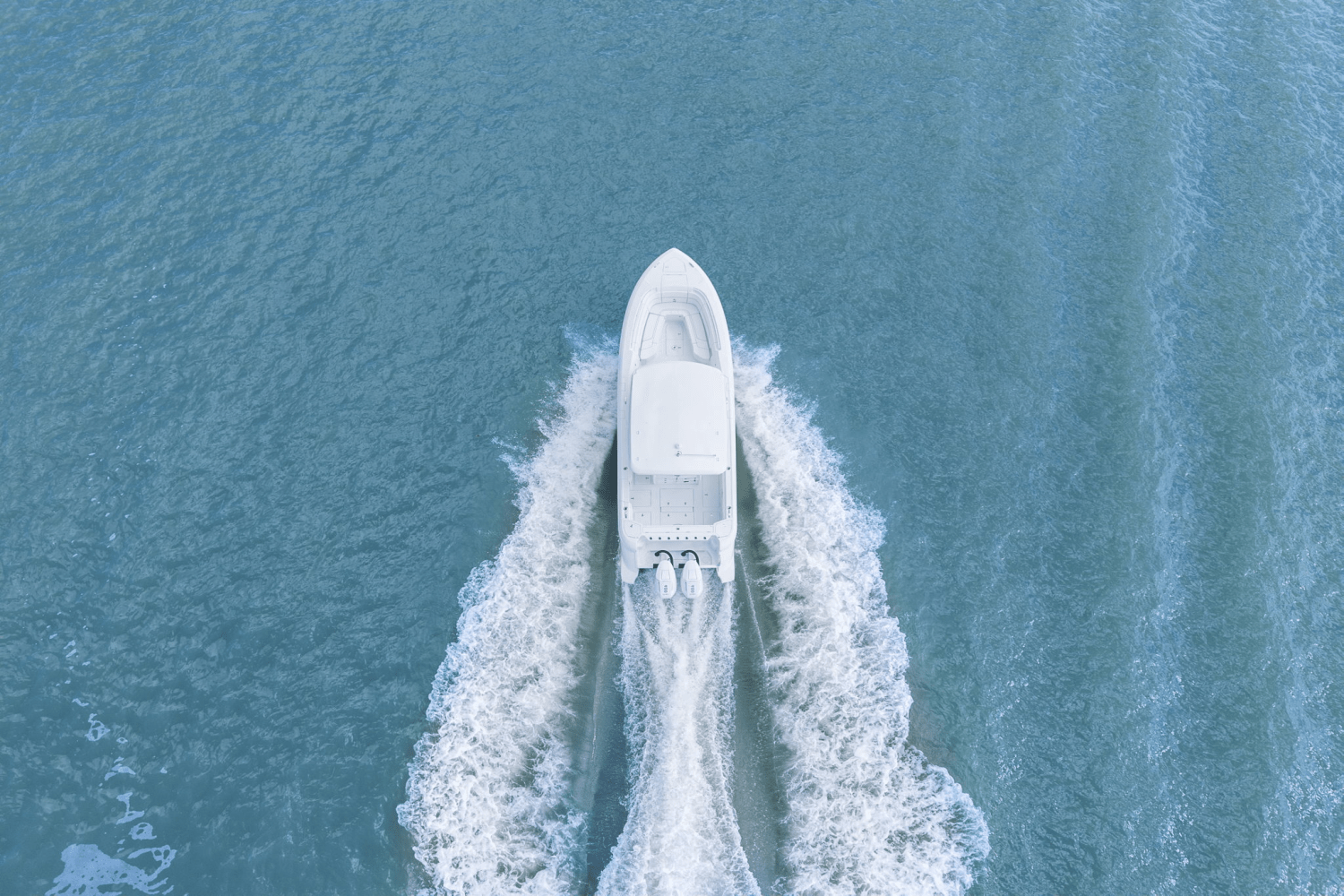 Slide: The Image of Intrepid 345 NOMAD SE 2025 - 15