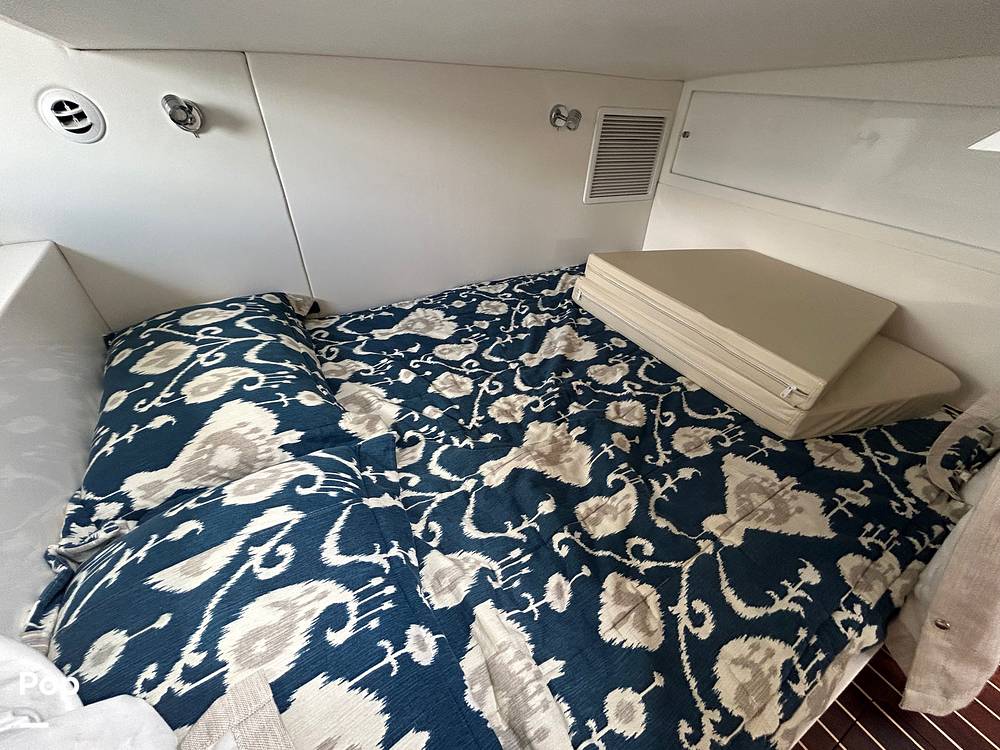 Slide: The Image of Stateroom - Mid Berth - 15167393