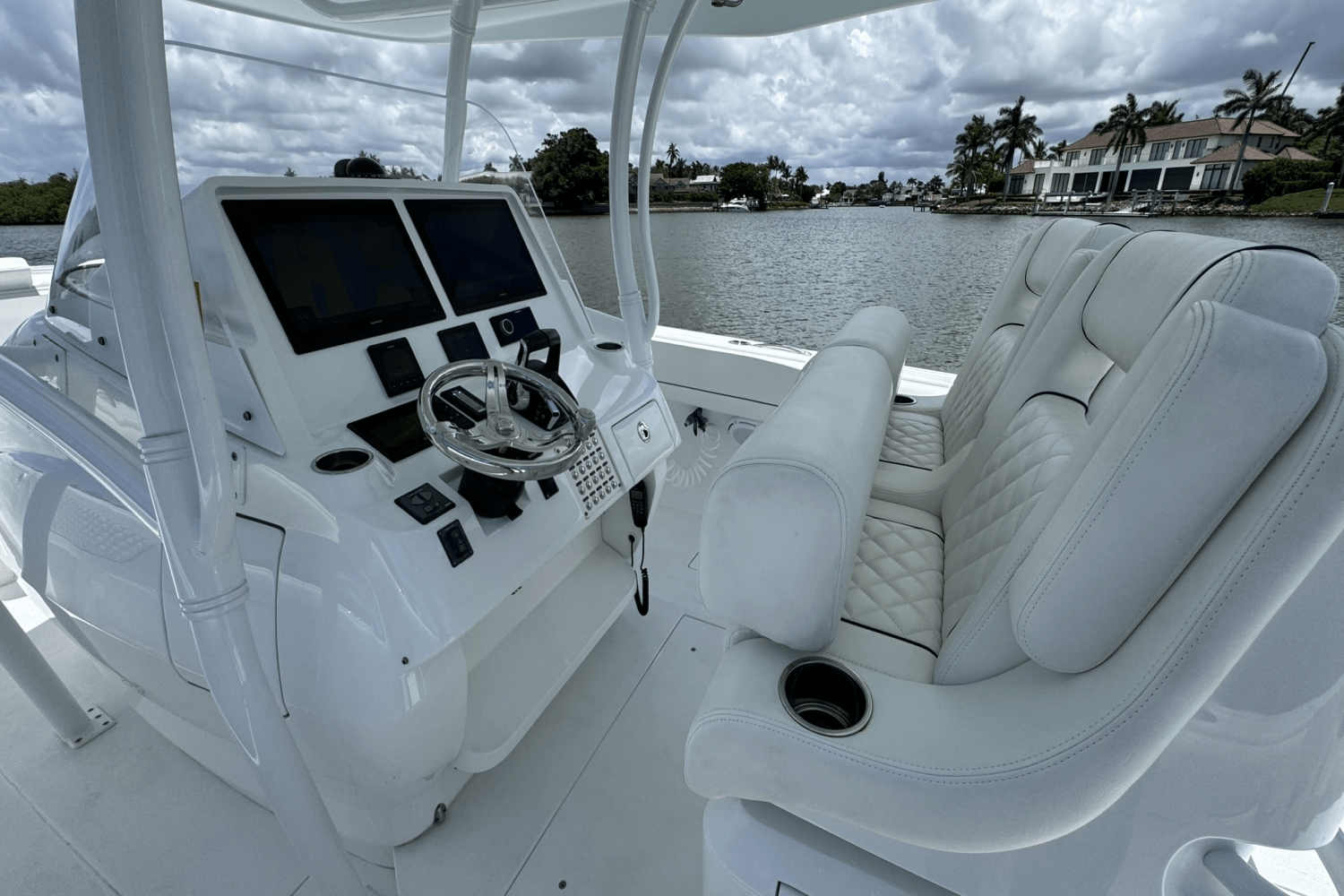 Slide: The Image of Intrepid 407 NOMAD FE 2024 - 17