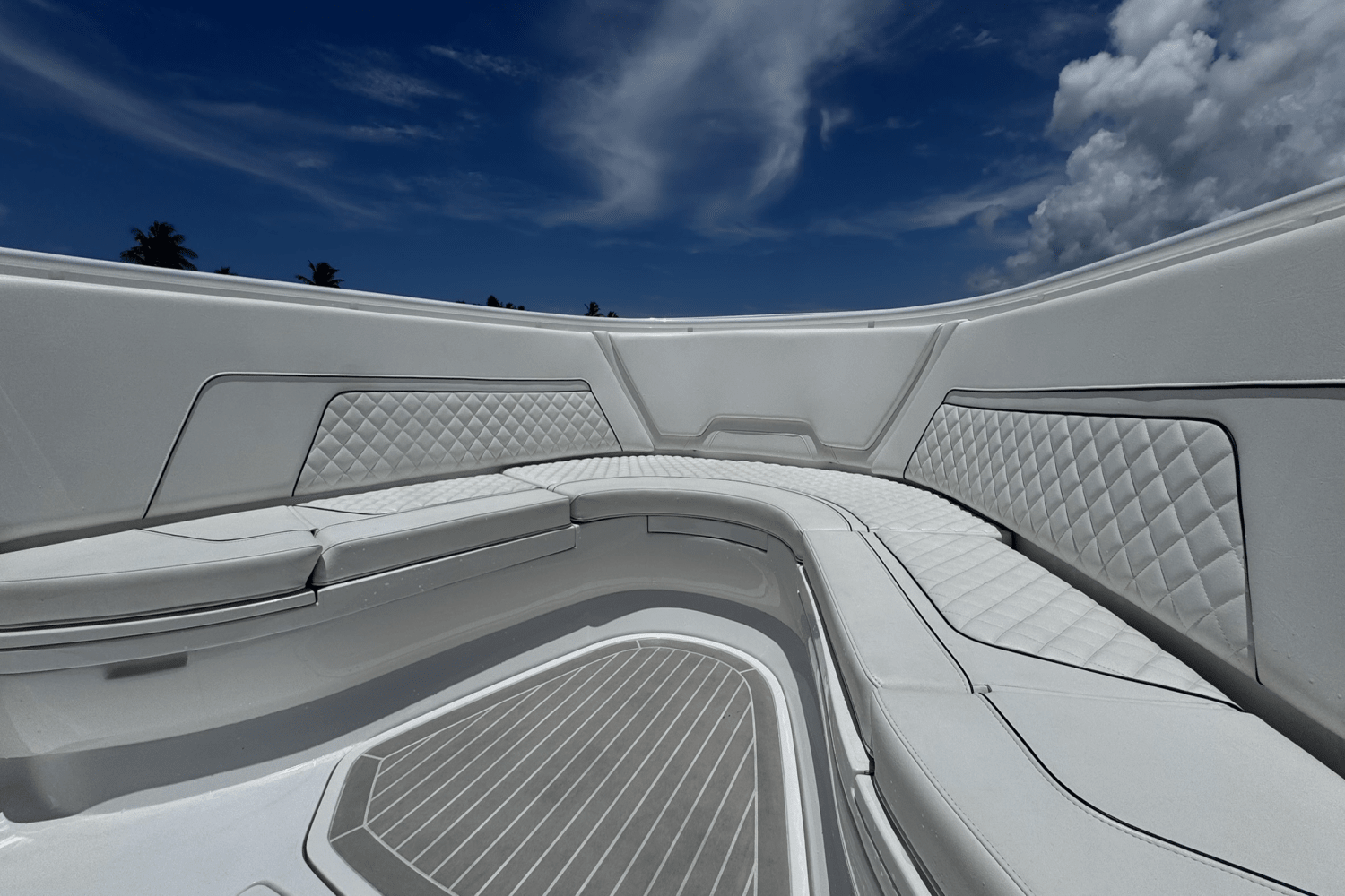 Slide: The Image of Intrepid 407 NOMAD FE 2024 - 30