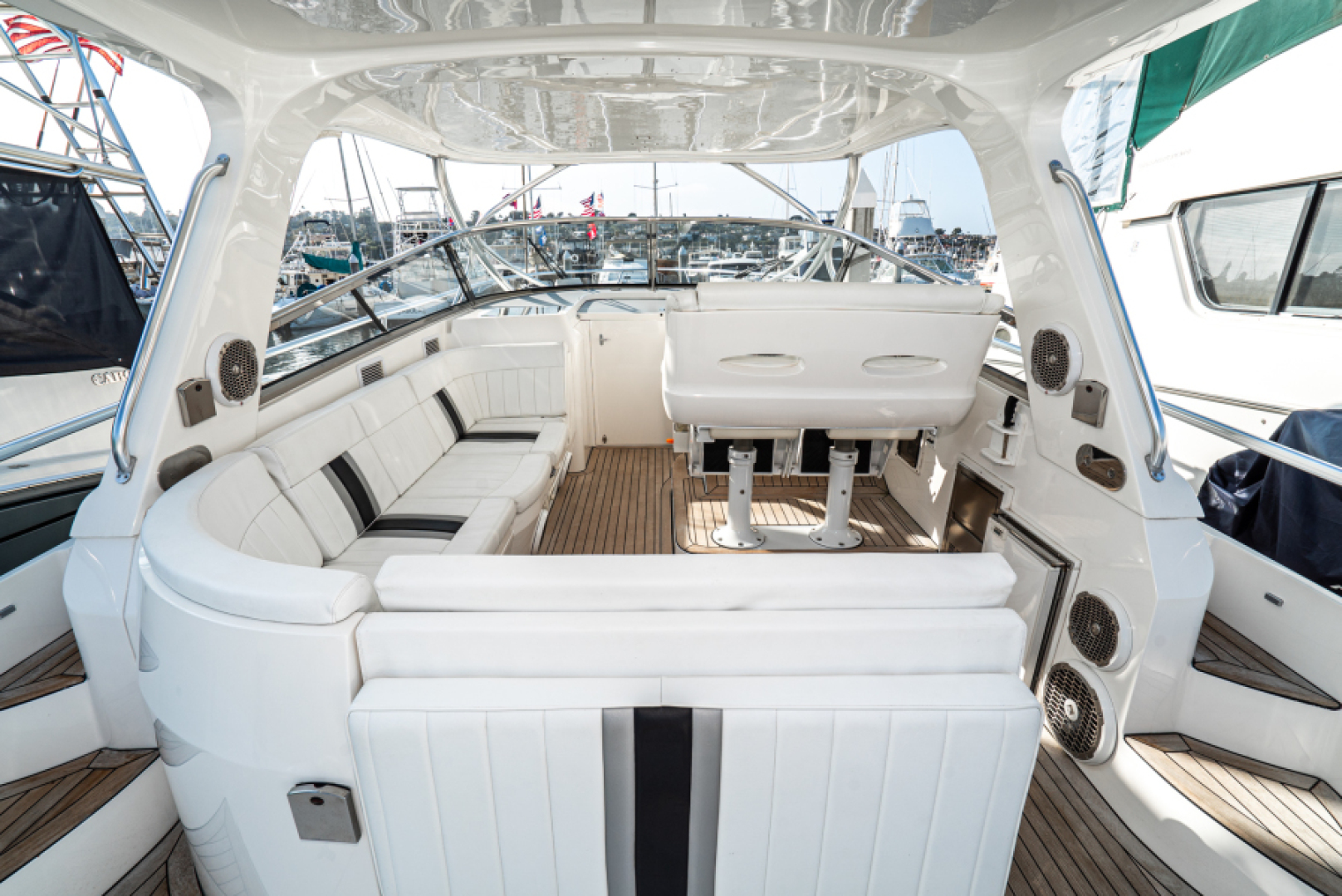 Slide: The Image of Intrepid 430 Sport Yacht 2010 - 5074048