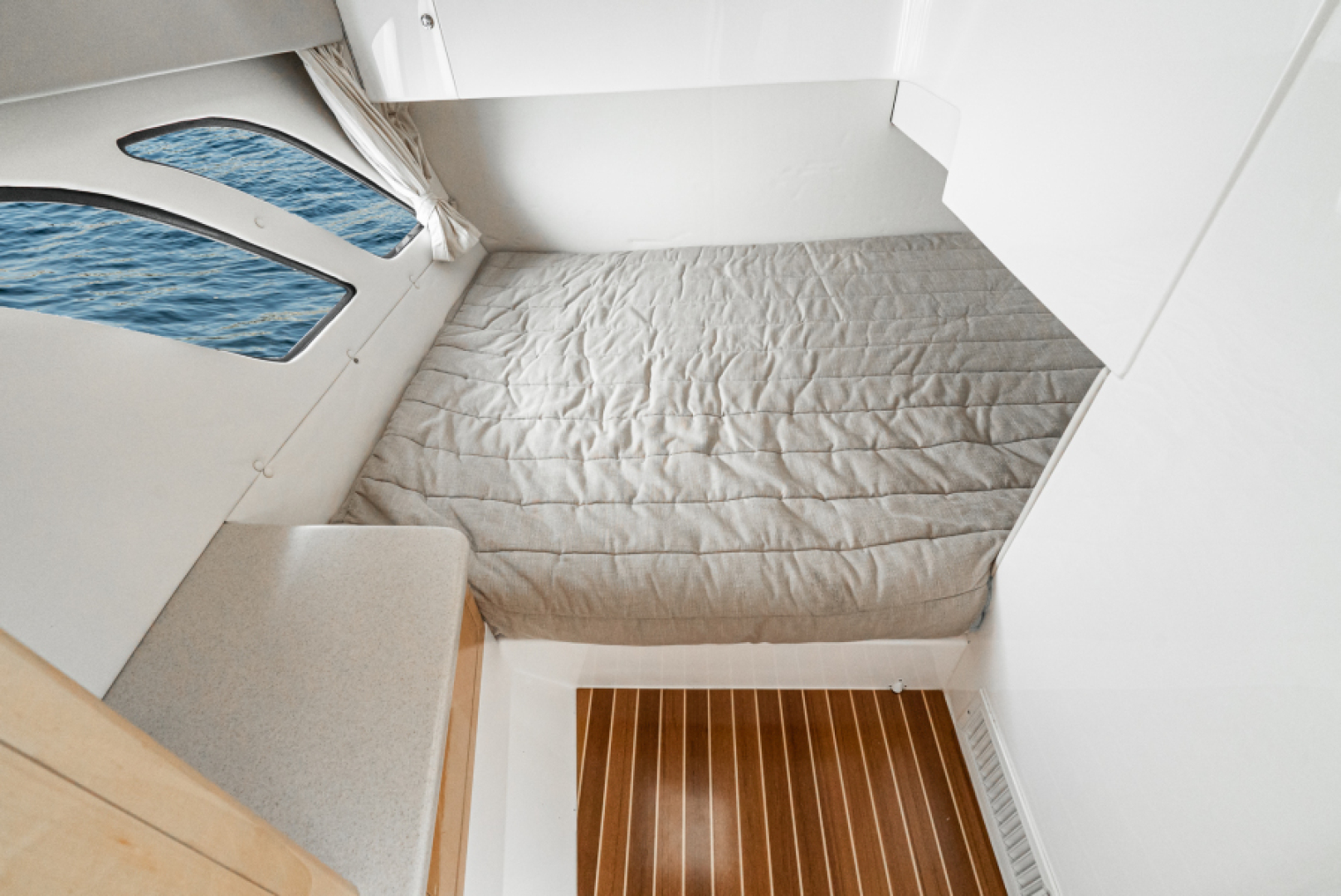 Slide: The Image of Intrepid 430 Sport Yacht 2010 - 5074073