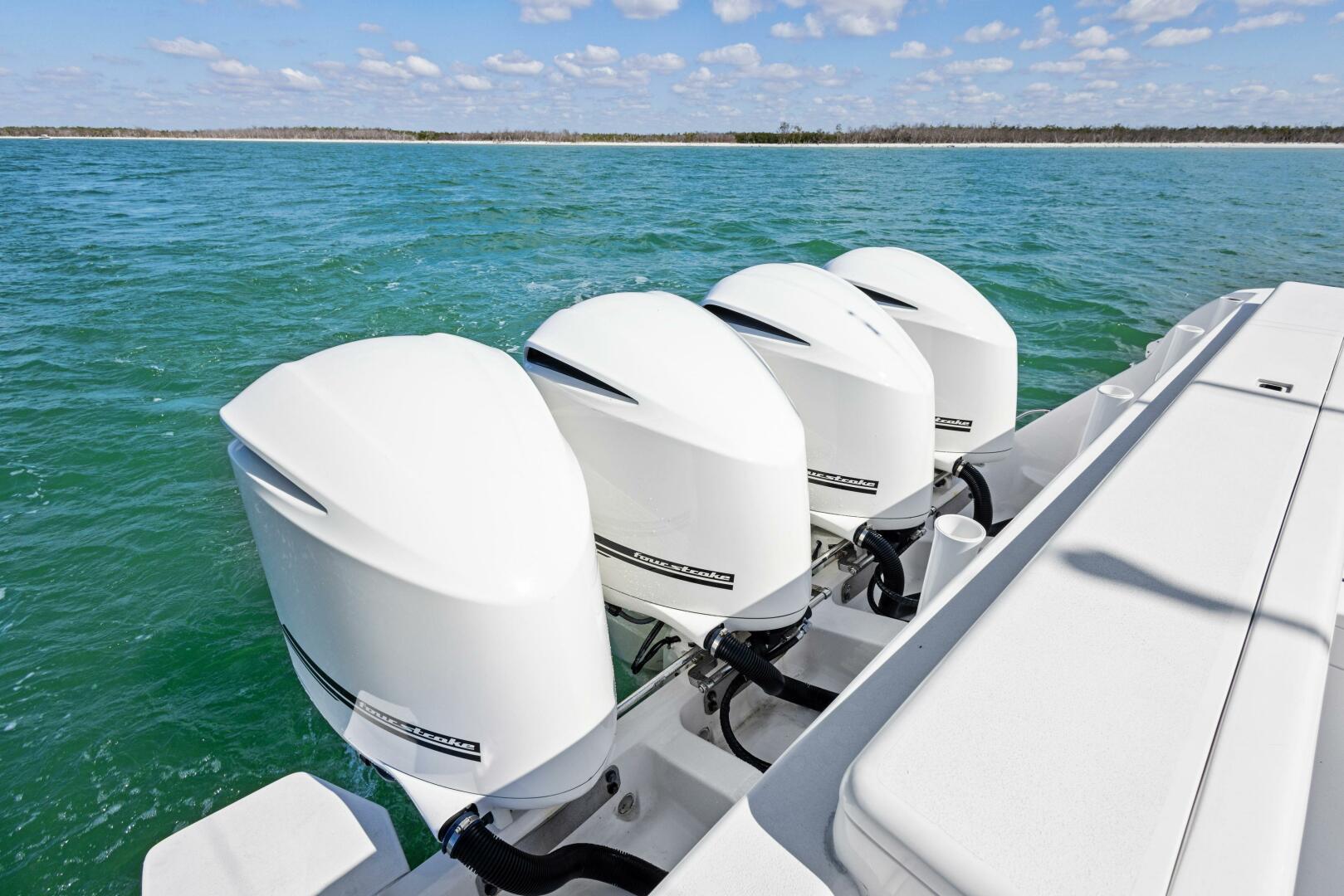 Slide: The Image of 2015 Intrepid 475 Panacea -Yamaha  F530 - 5026108