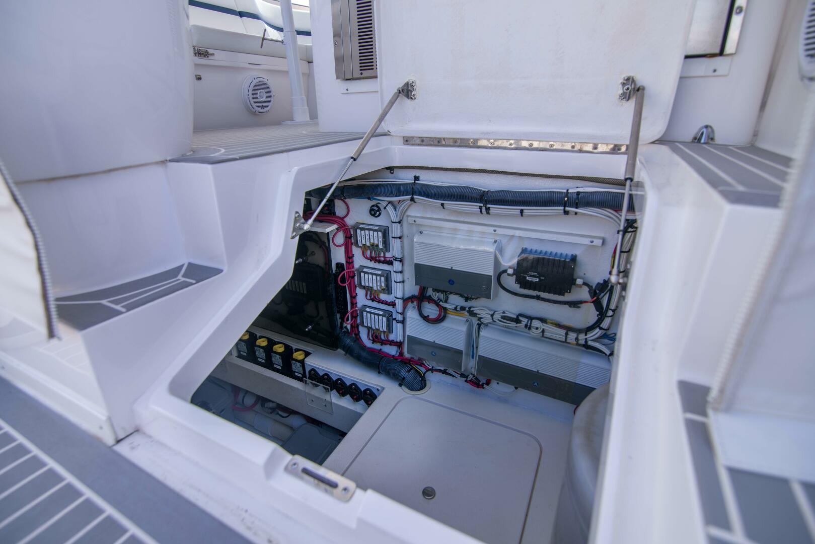 Slide: The Image of Intrepid 475 Sport Yacht 2013 - 5435409