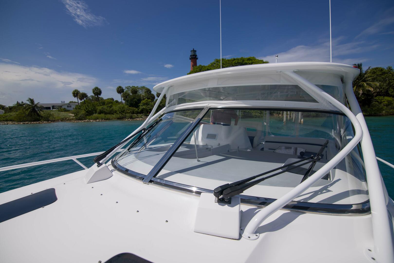 Slide: The Image of Intrepid 475 Sport Yacht 2013 - 5435412